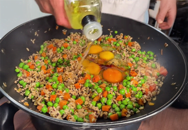 High Protein Chicken Fried Rice Meal Prep