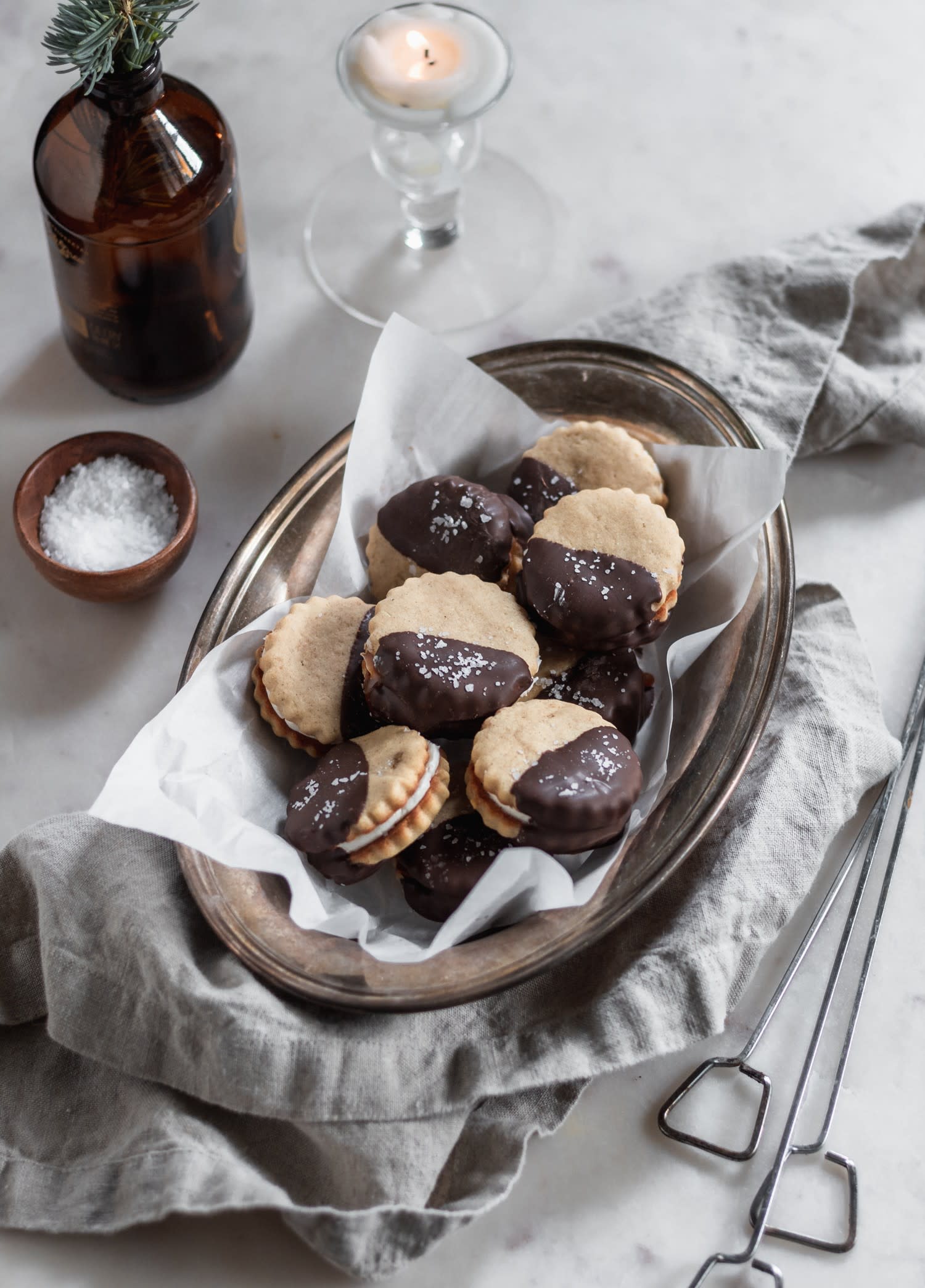 S’Mores Sandwich Cookies With Salted Caramel