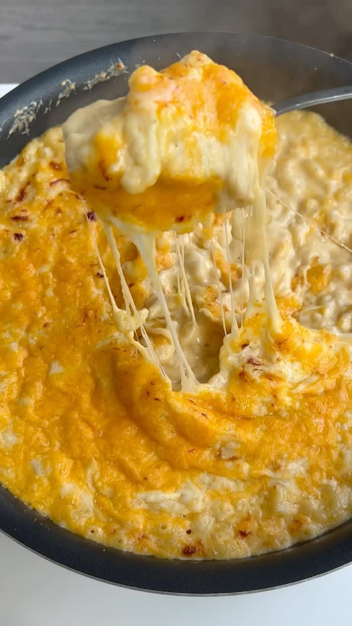 Garlic Confit Mac & Cheese