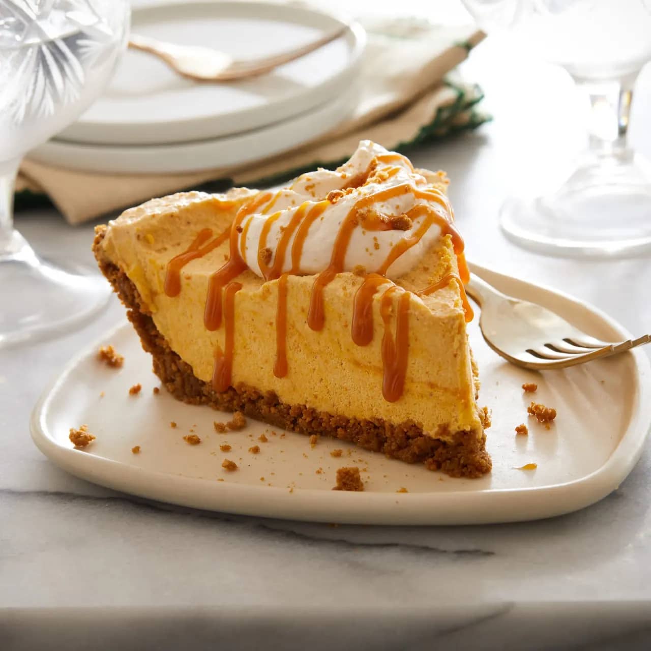 Frozen Gingersnap Pumpkin Pie