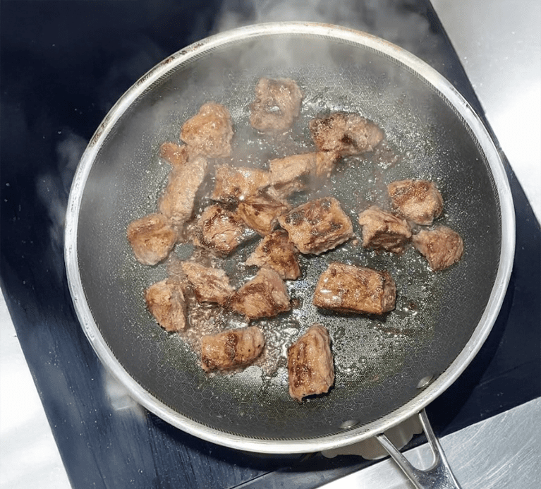 Garlic Herb Steak & Parmesan Potato Bowls