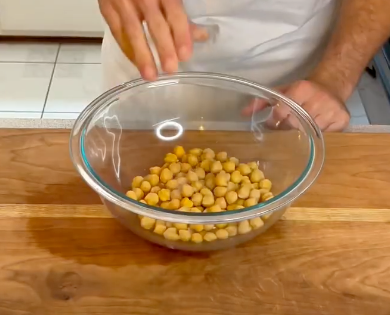 Crispy Air-Fried Chickpeas