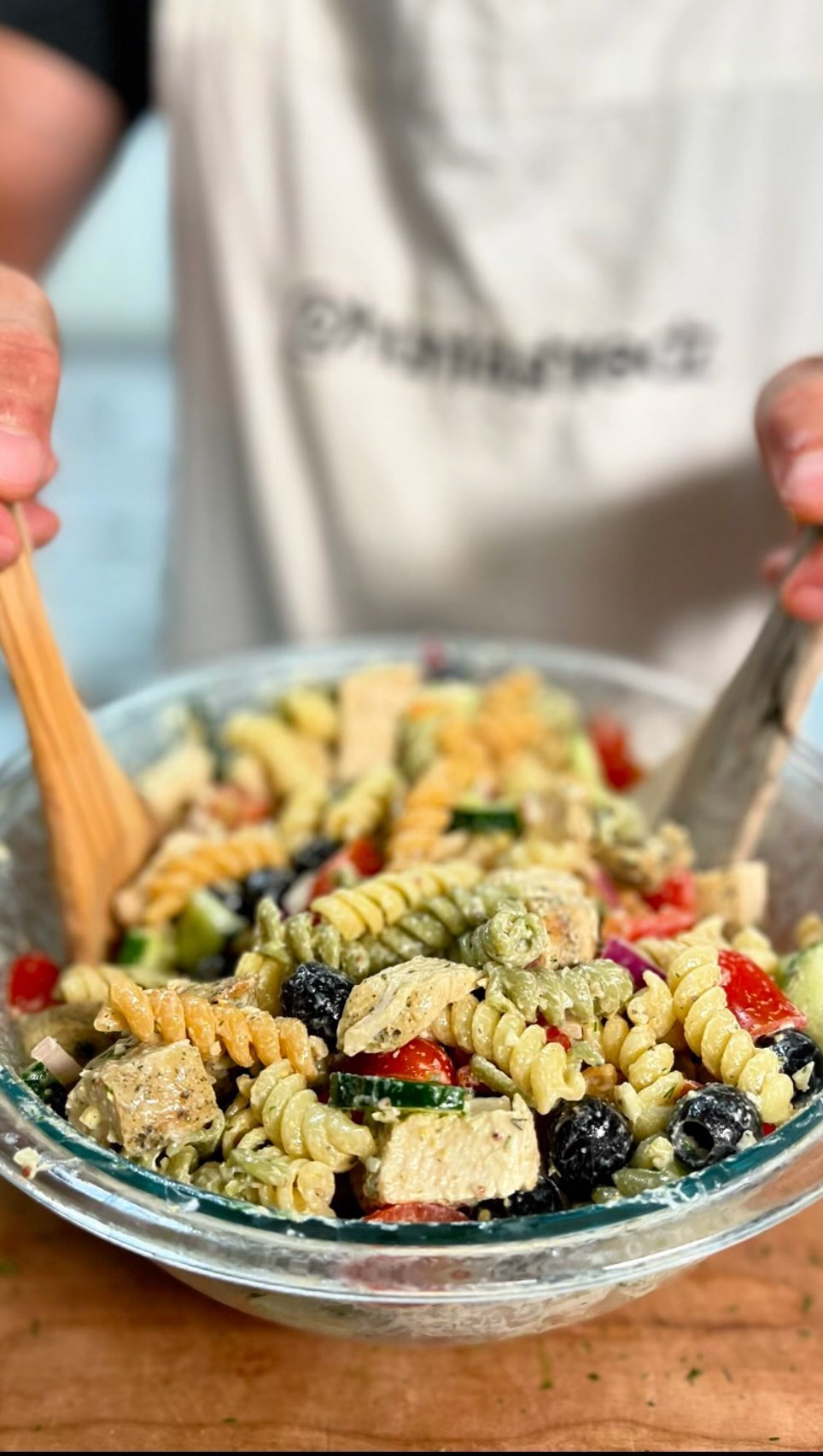 High-Protein Low-Calorie Chicken Pasta Salad