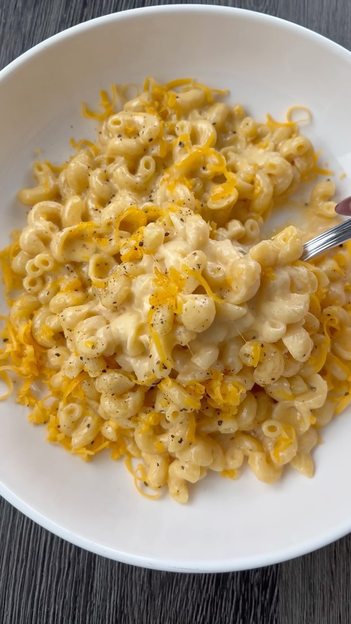 Easy One Pot Mac & Cheese