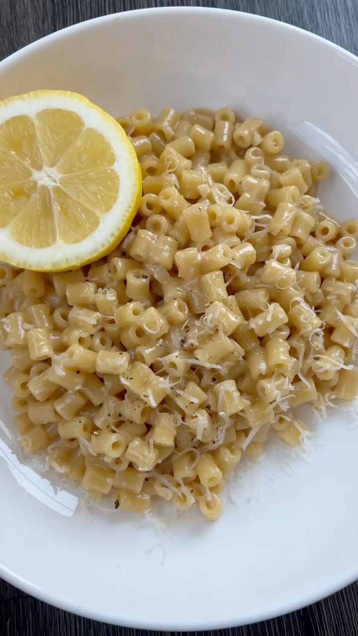 One Pot Creamy Lemon Ditalini Pasta