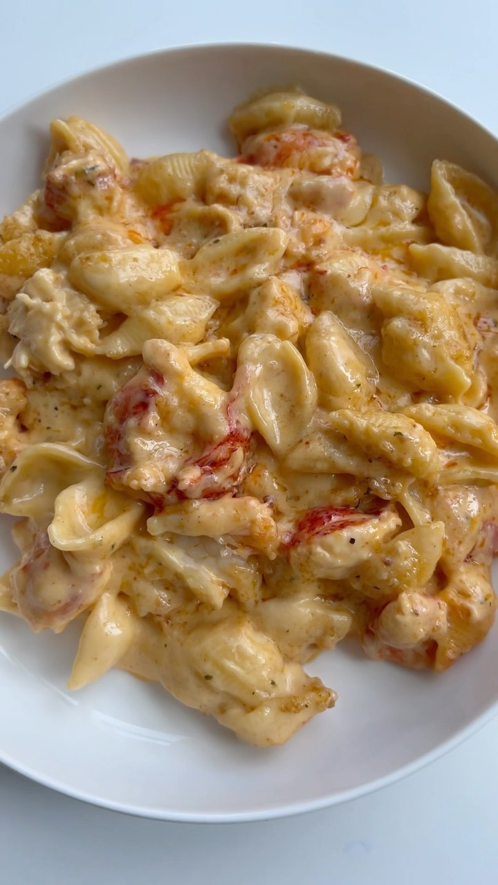 Lobster Mac & Cheese Pasta