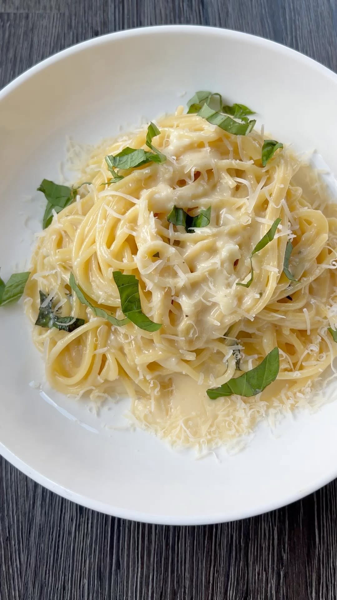 One Pot Cheesy Spaghetti