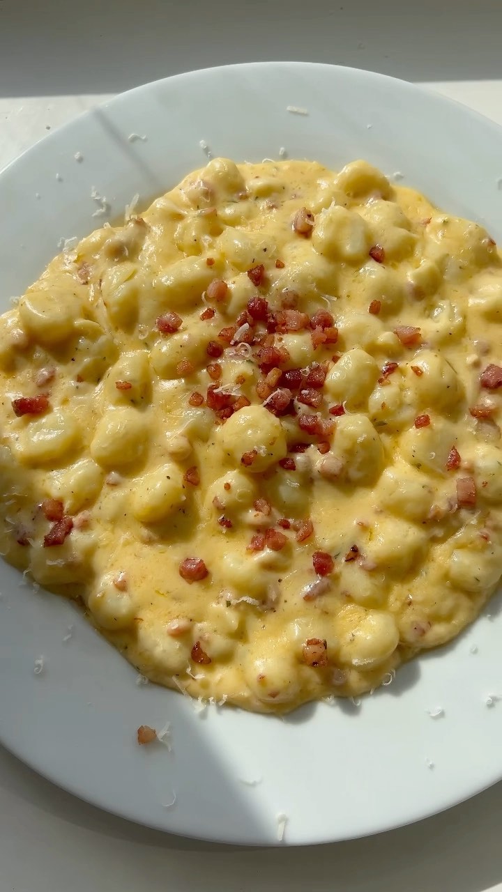 Gnocchi Mac & Cheese with Pancetta