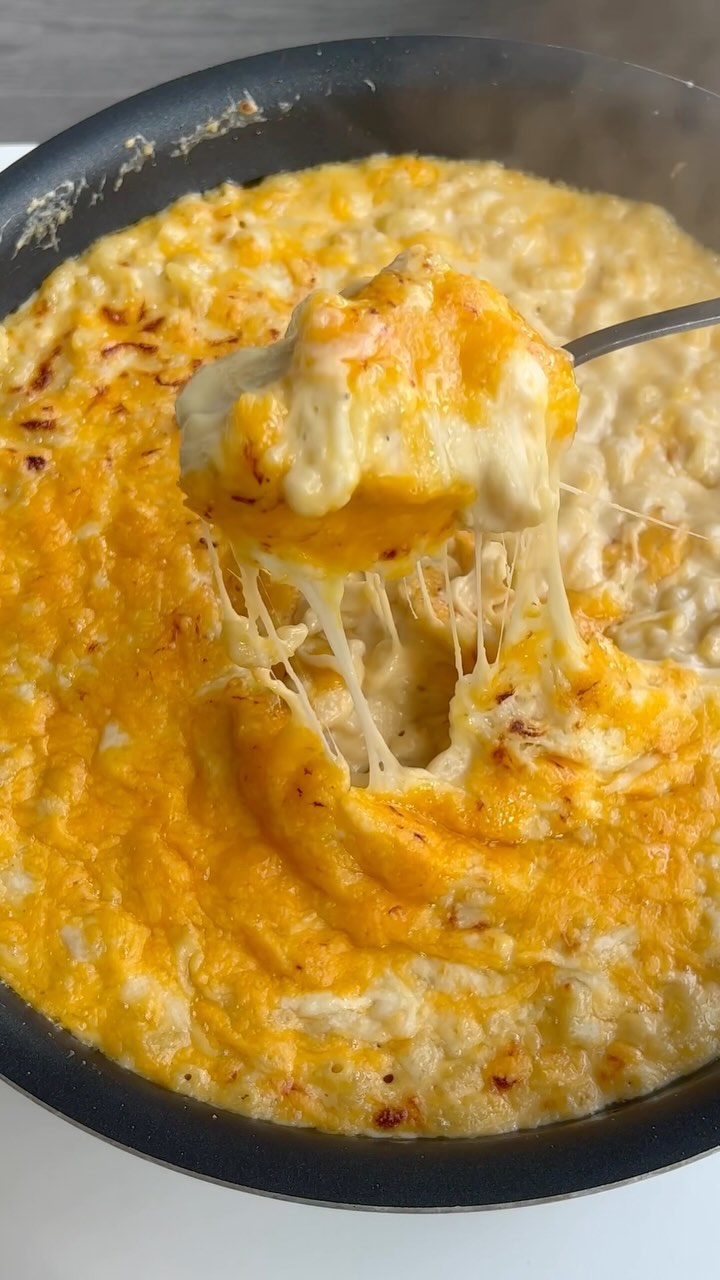 Garlic Confit Mac & Cheese