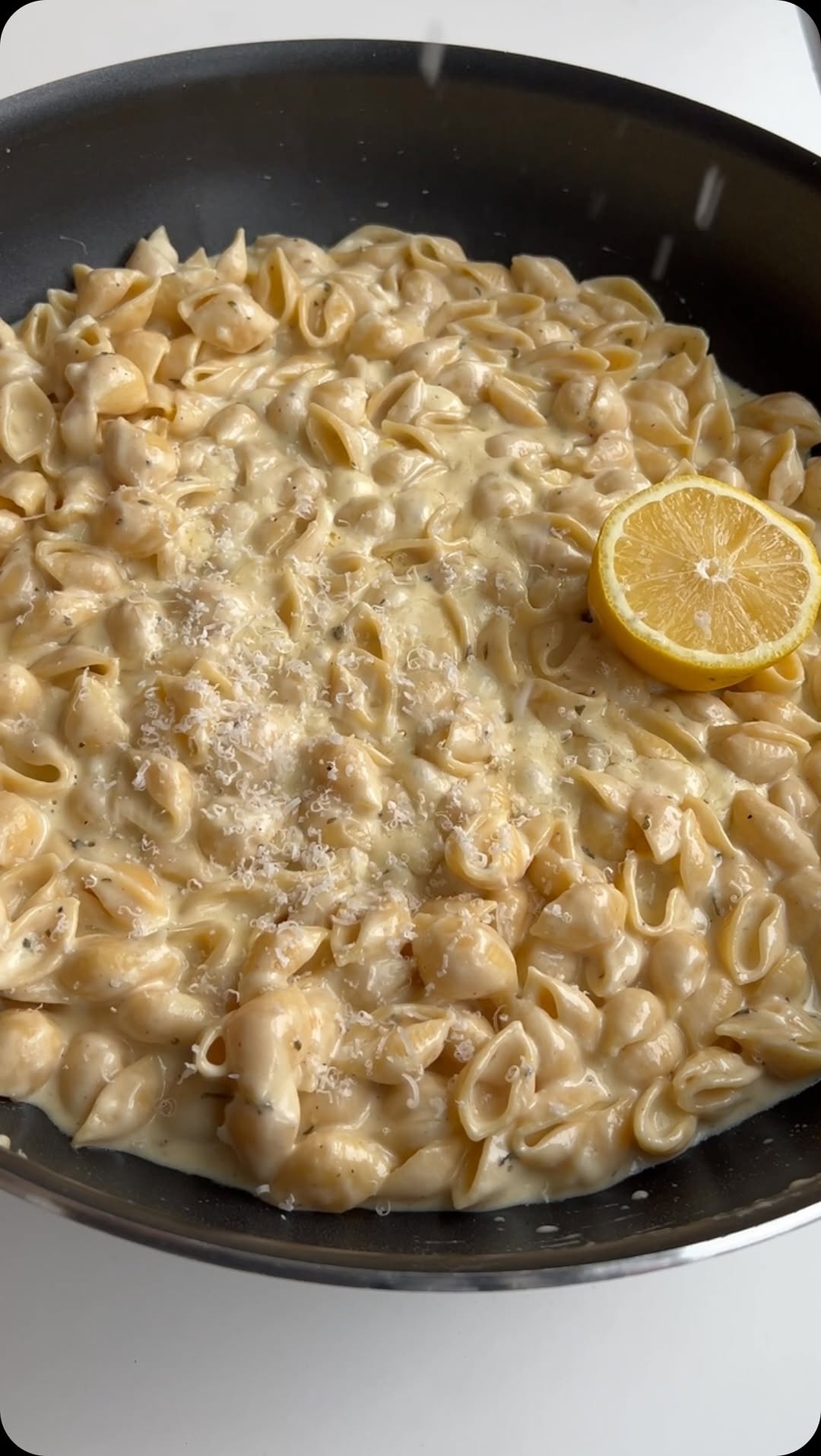 Creamy Lemon Shells Pasta