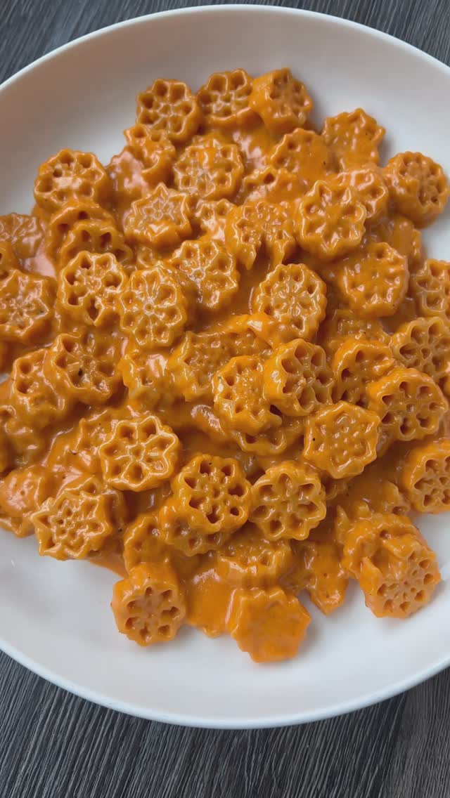 Snowflake Pasta with Vodka Sauce