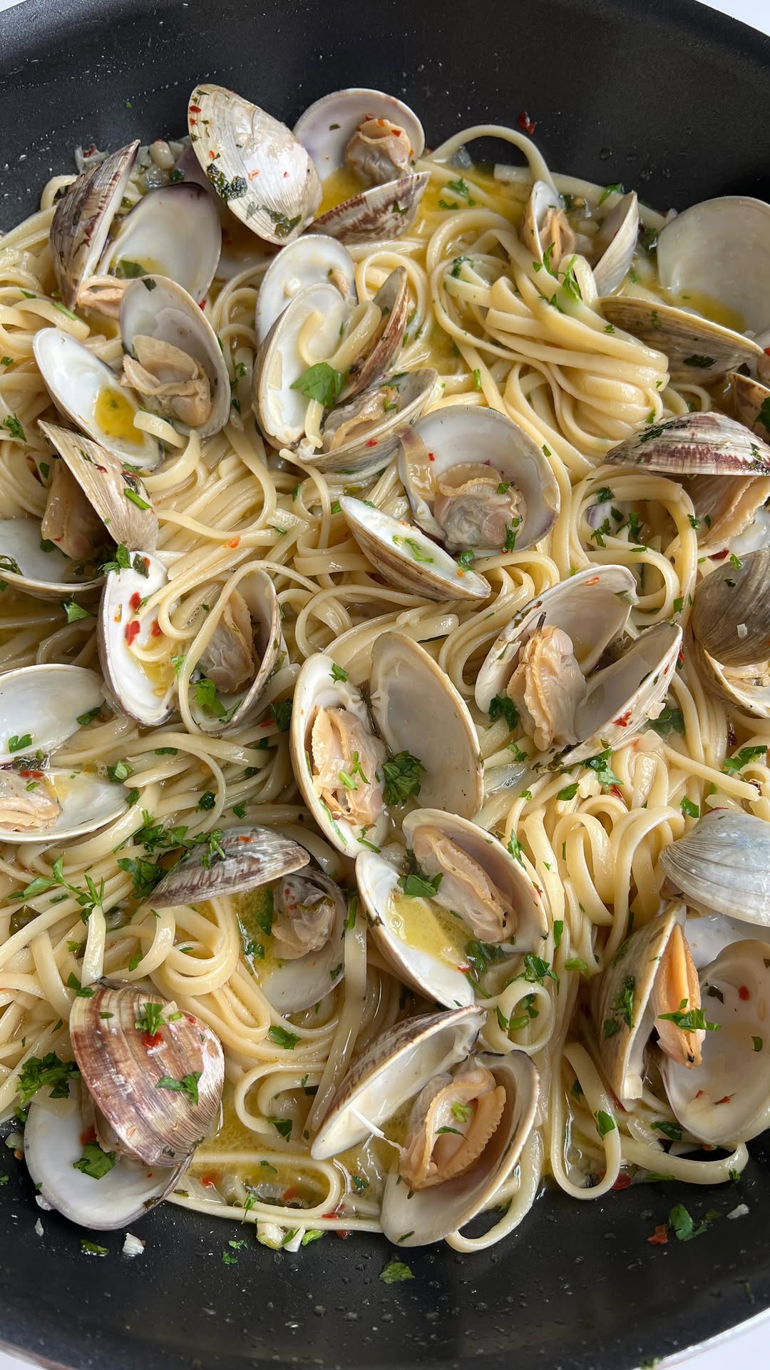 Linguini & Clams