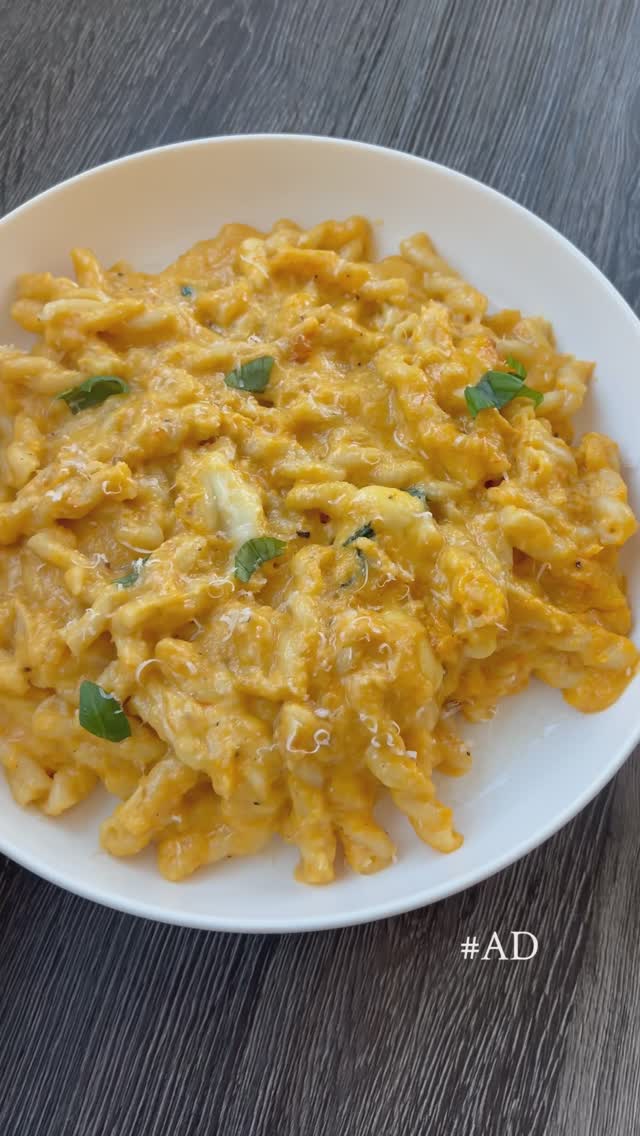 Roasted Butternut Squash & Tomato Pasta with Mozzarella