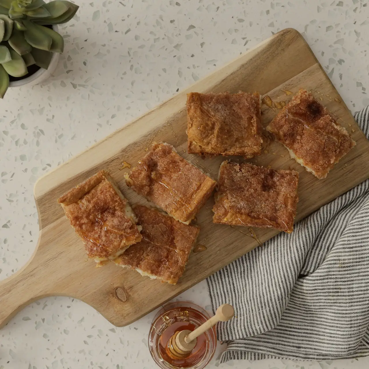 Sopapilla Cheesecake Bars