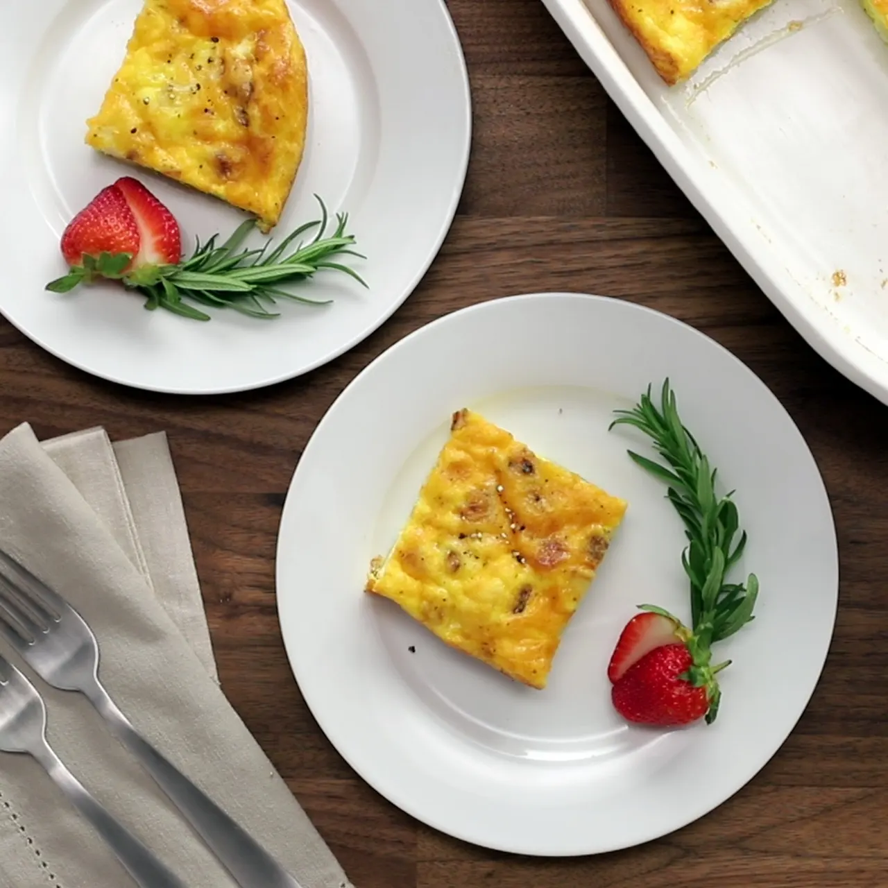 Cheesy Egg and Hashbrown Casserole