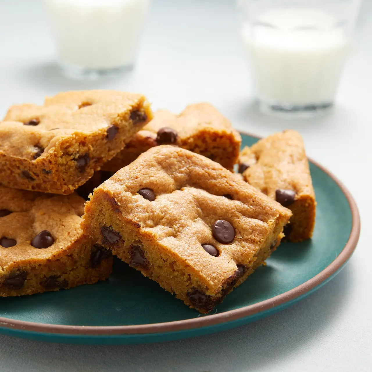 Best Ever Chocolate Chip Blondies cover