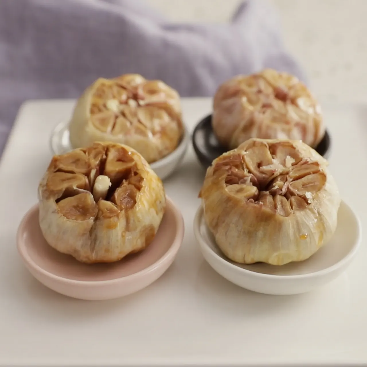 Easy Roasted Garlic cover