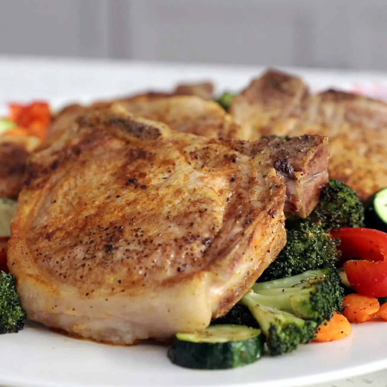Easy Pork Chops with Roasted Vegetables cover