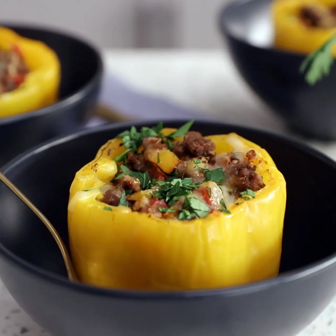 Skinny Stuffed Peppers cover