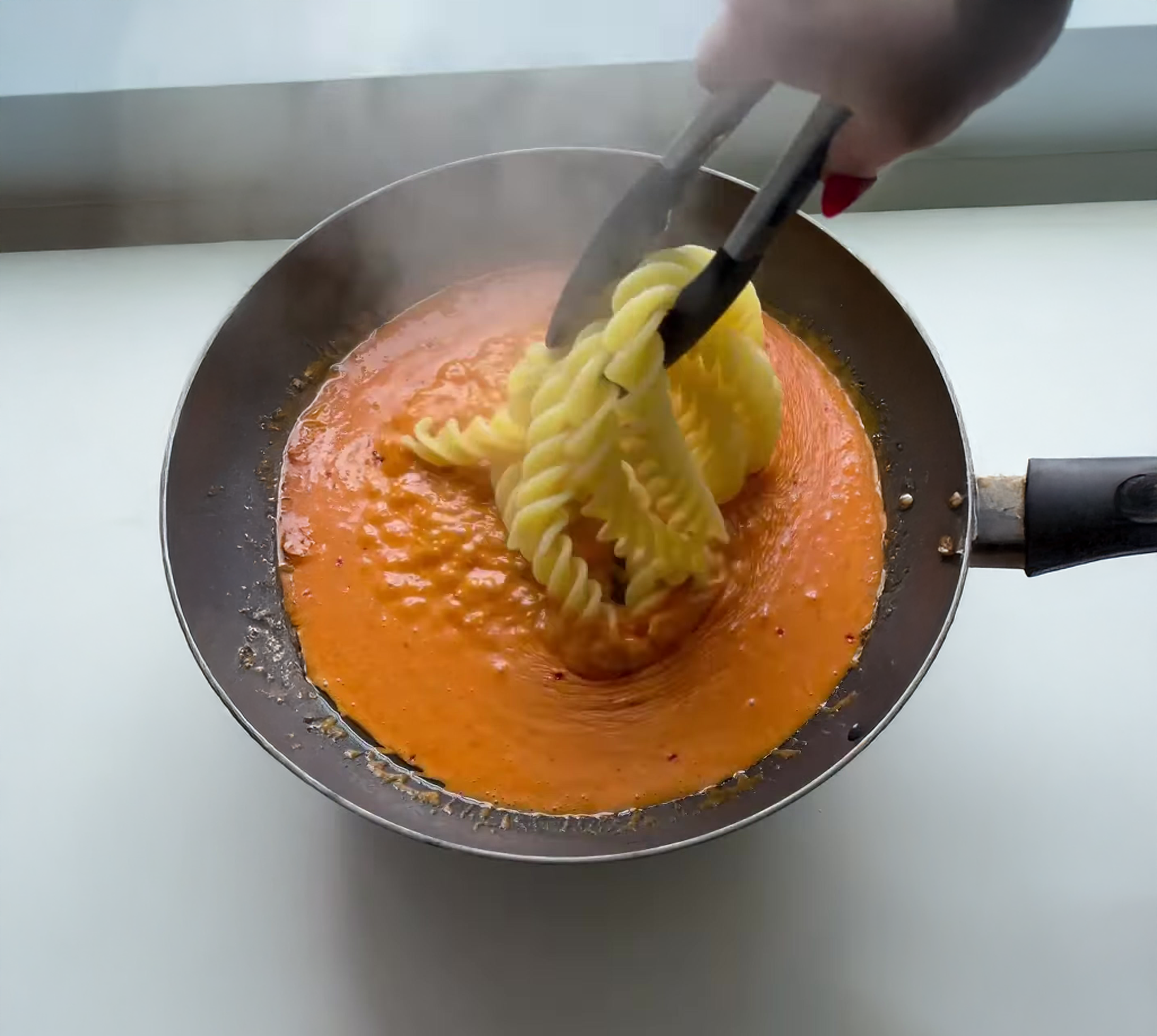 Spicy Gochujang Pasta with Colonne Pompeii