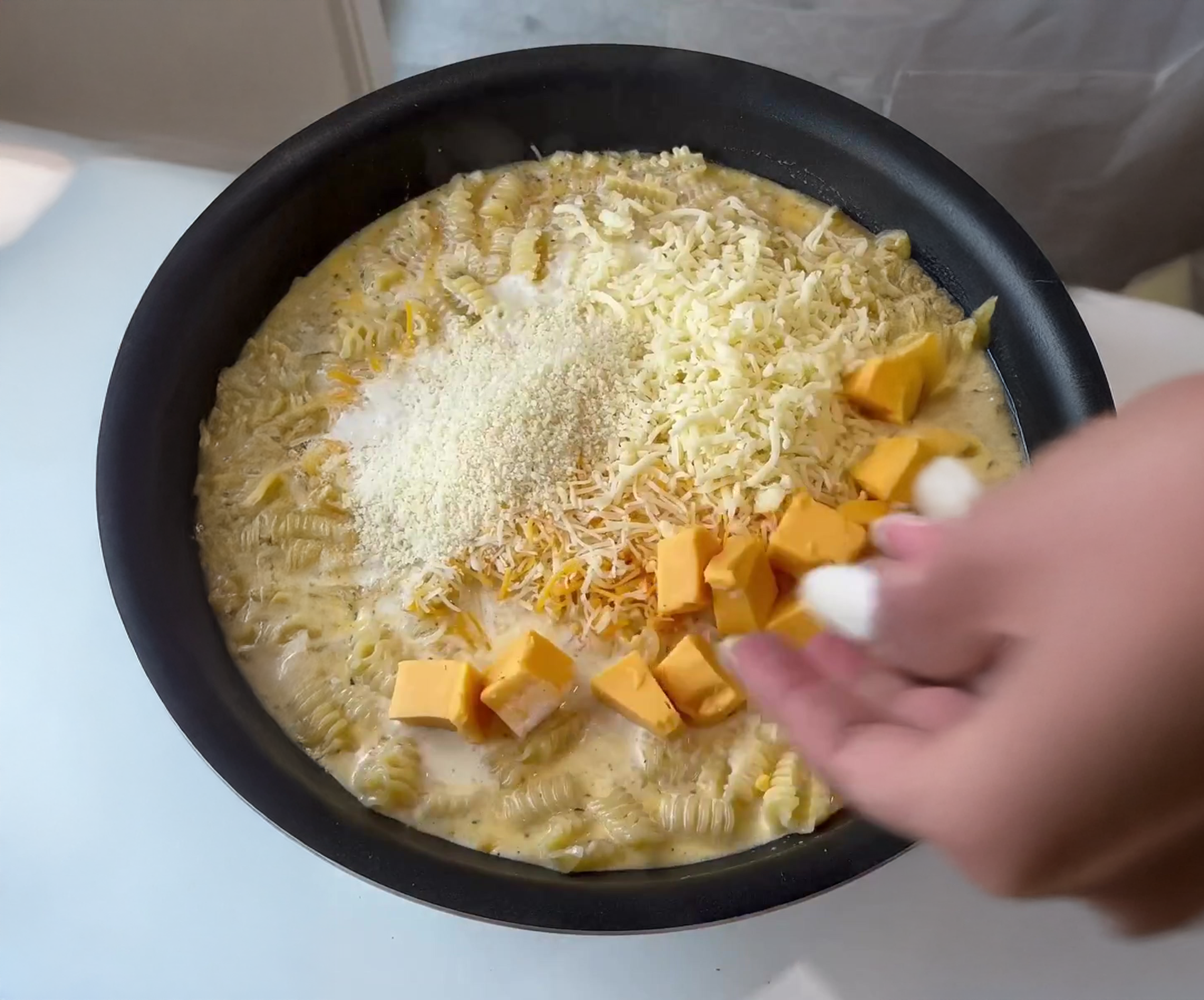 Cheesy Baked Pink Macaroni