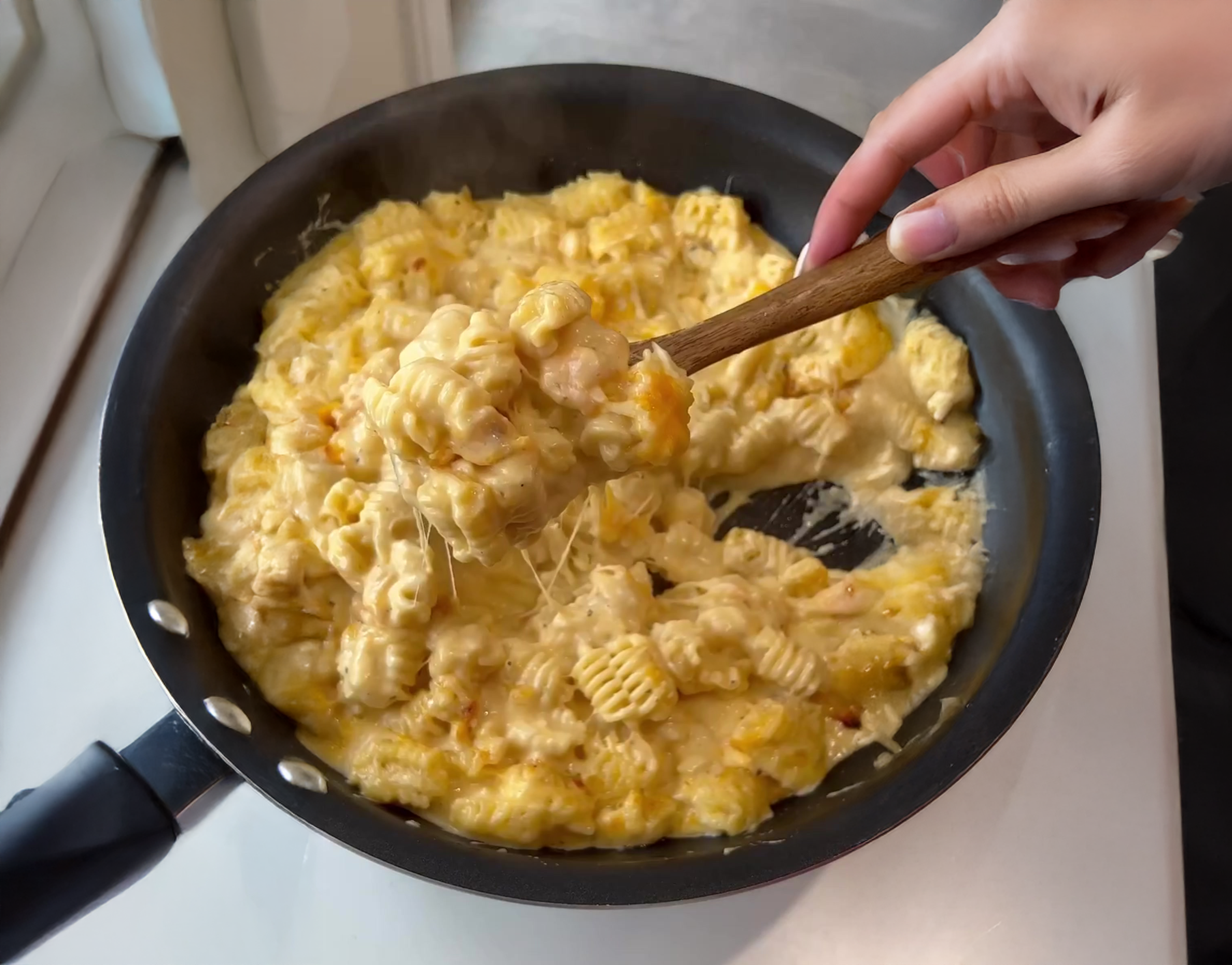 Cheesy Baked Pink Macaroni