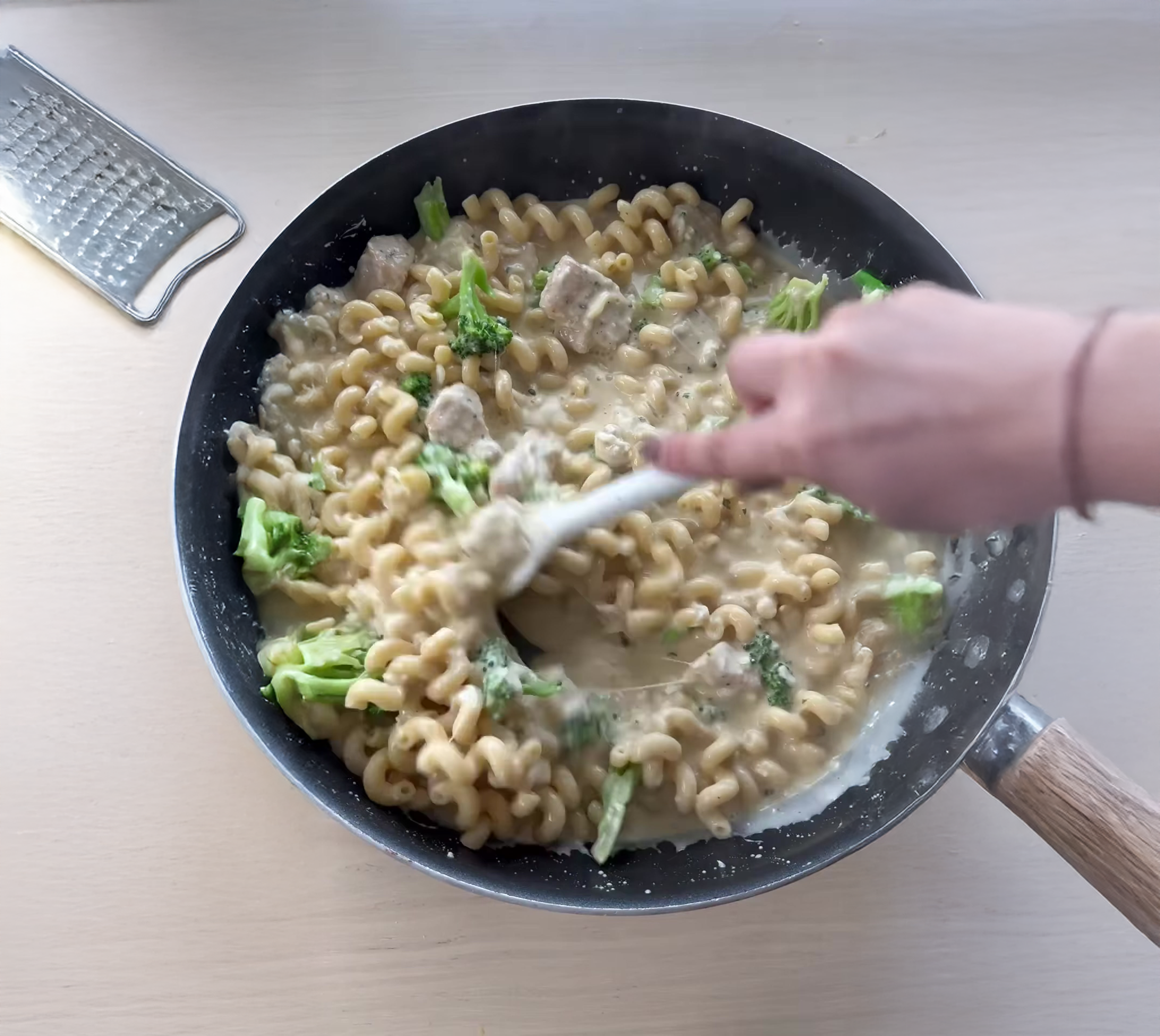 One Pot Chicken Broccoli Alfredo
