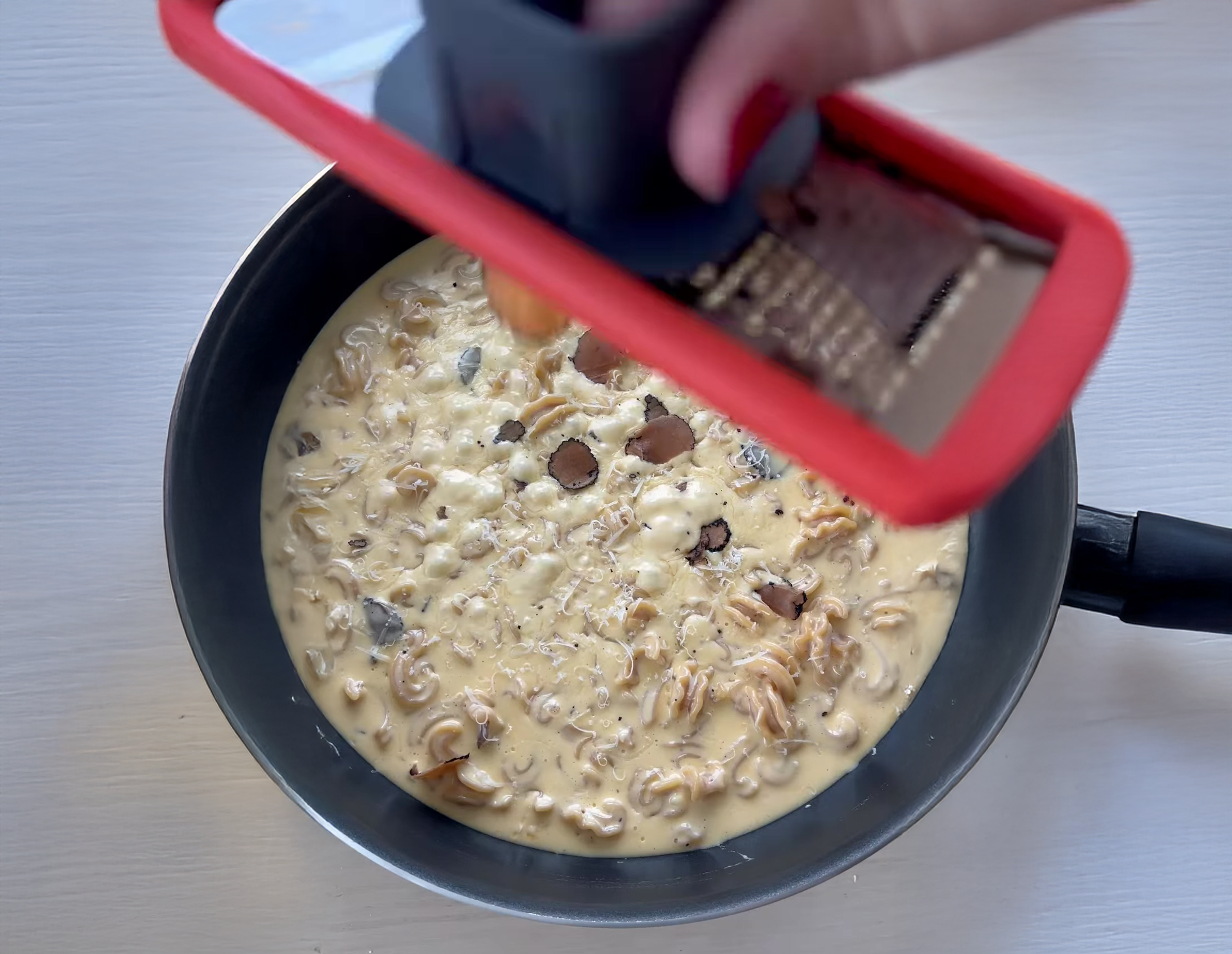 Truffle Mac & Cheese with Cascatelli