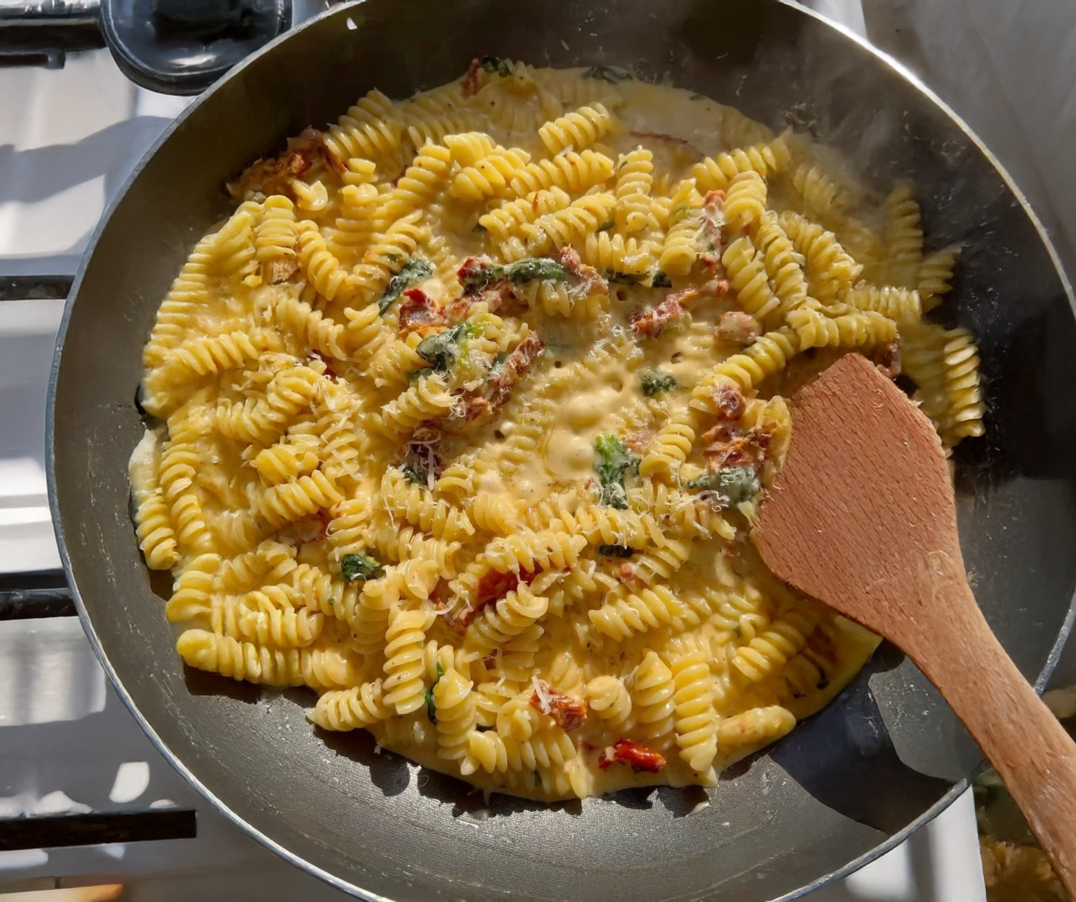 Creamy Sun-Dried Tomato Pasta