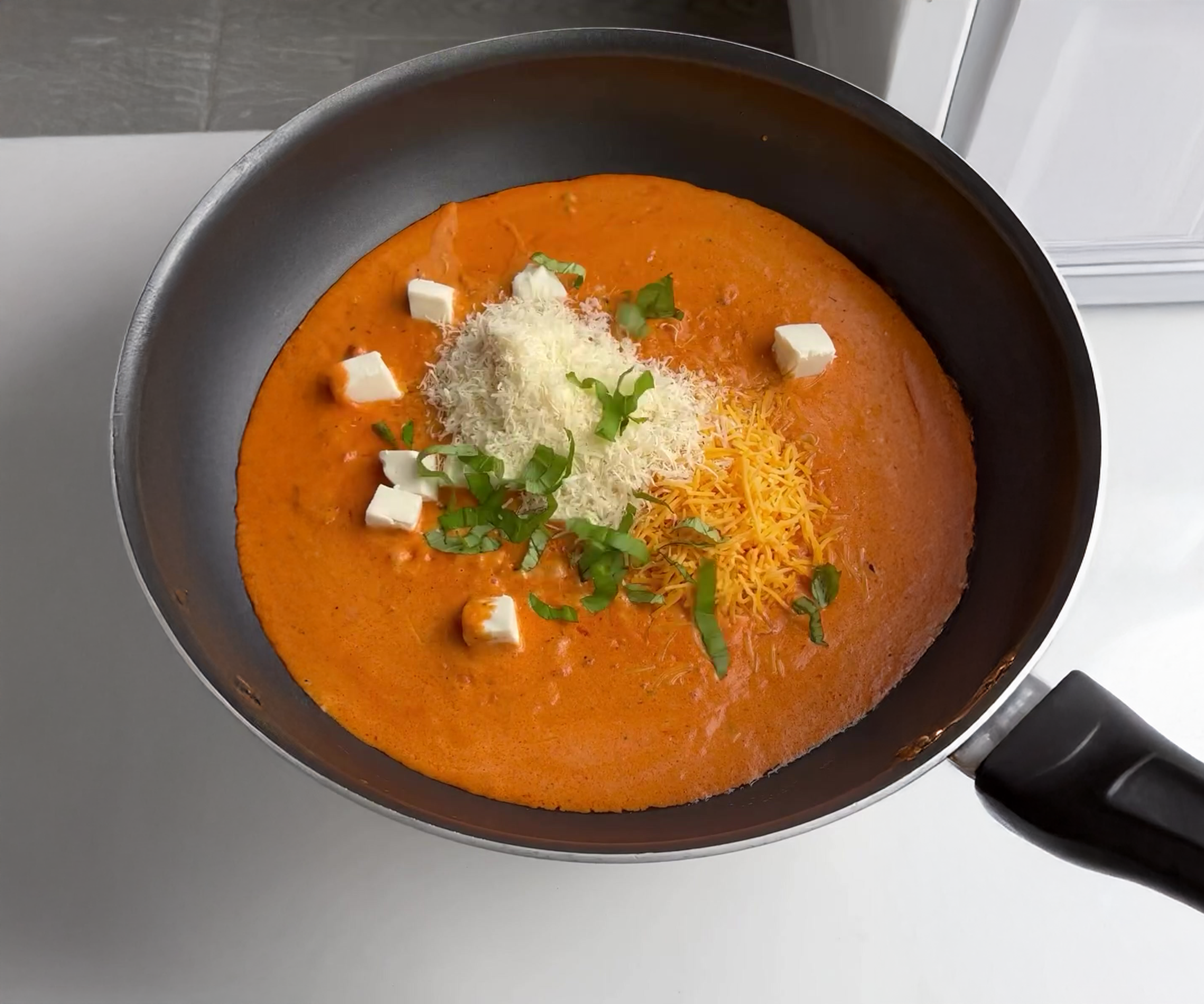 Pink Sauce Mac & Cheese