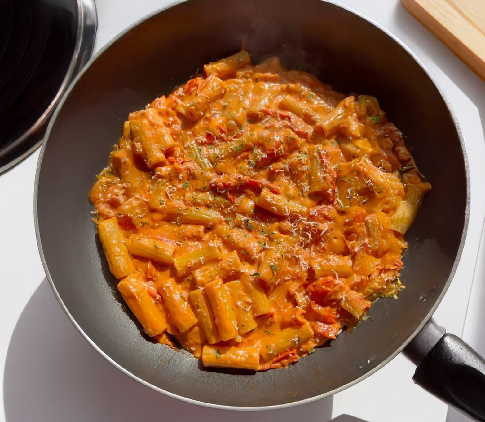 Creamy Tomato Rigatoni
