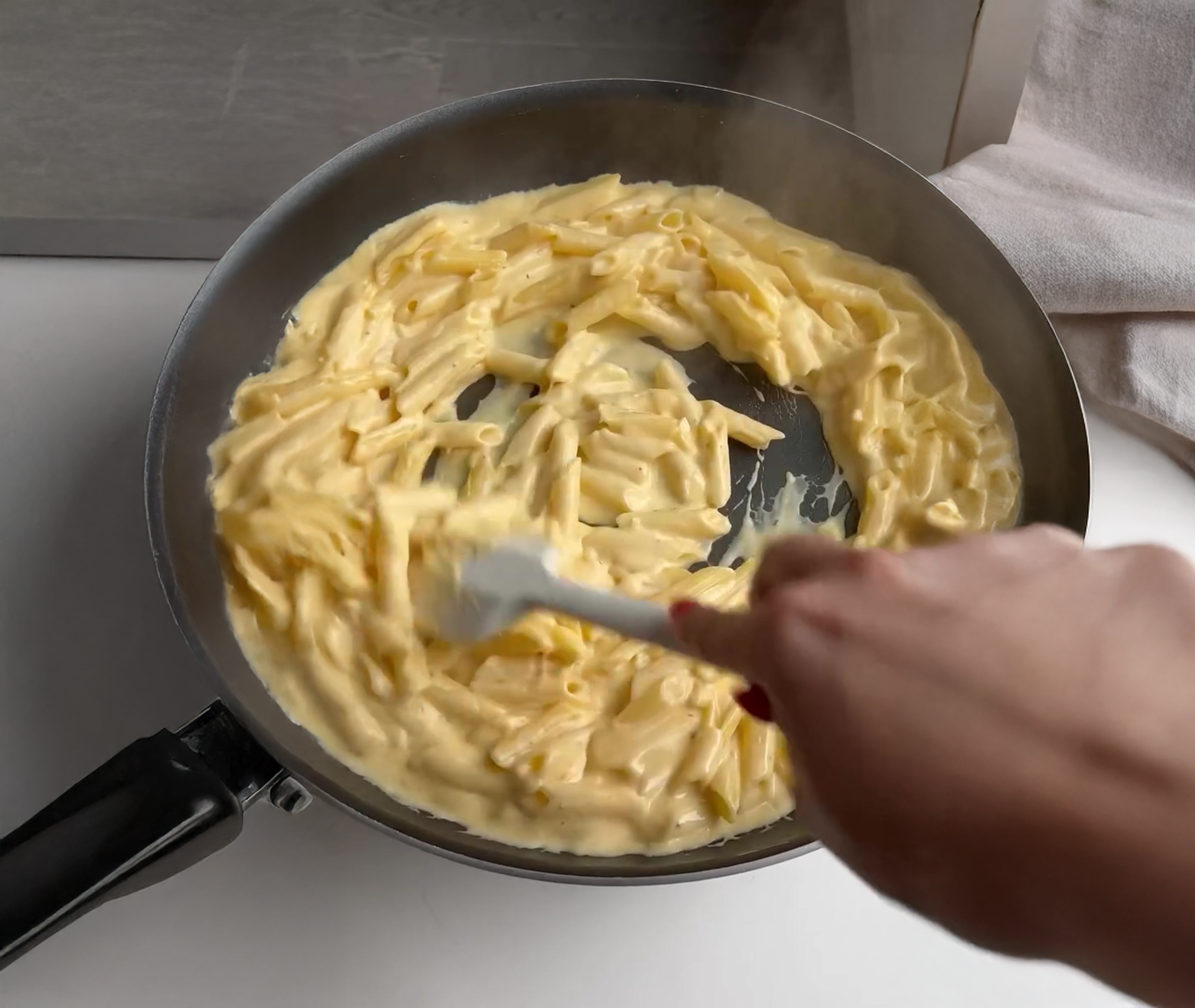 Ultimate Cheesy Baked Mac & Cheese