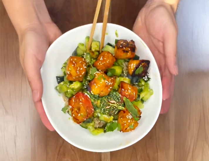 High Protein Salmon Rice Bowls cover