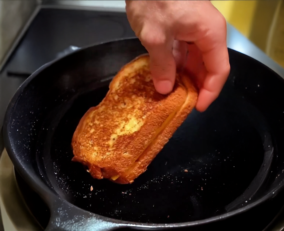 Roasted Garlic Tomato Soup with Grilled Cheese