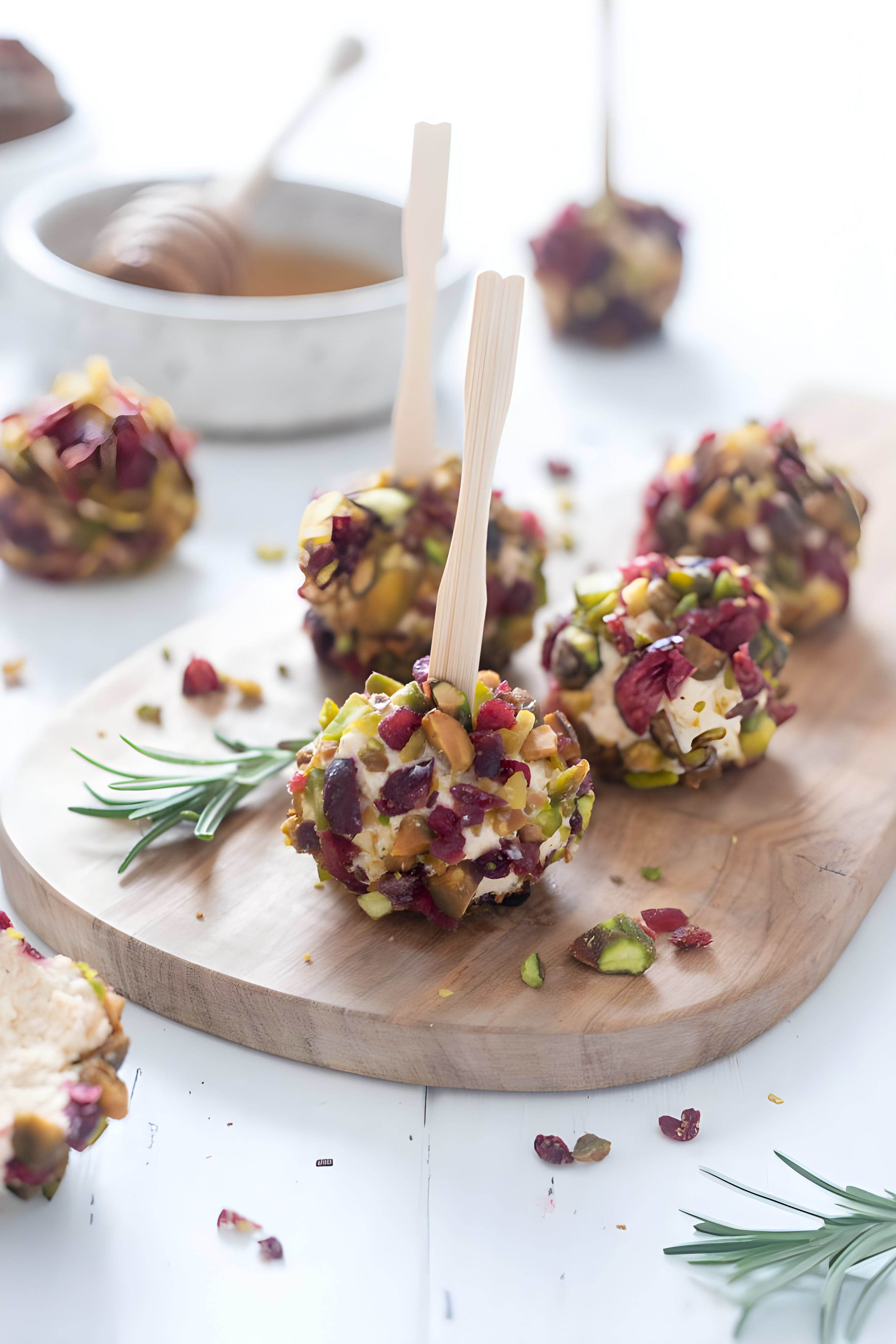 Mini Goat Cheese Balls