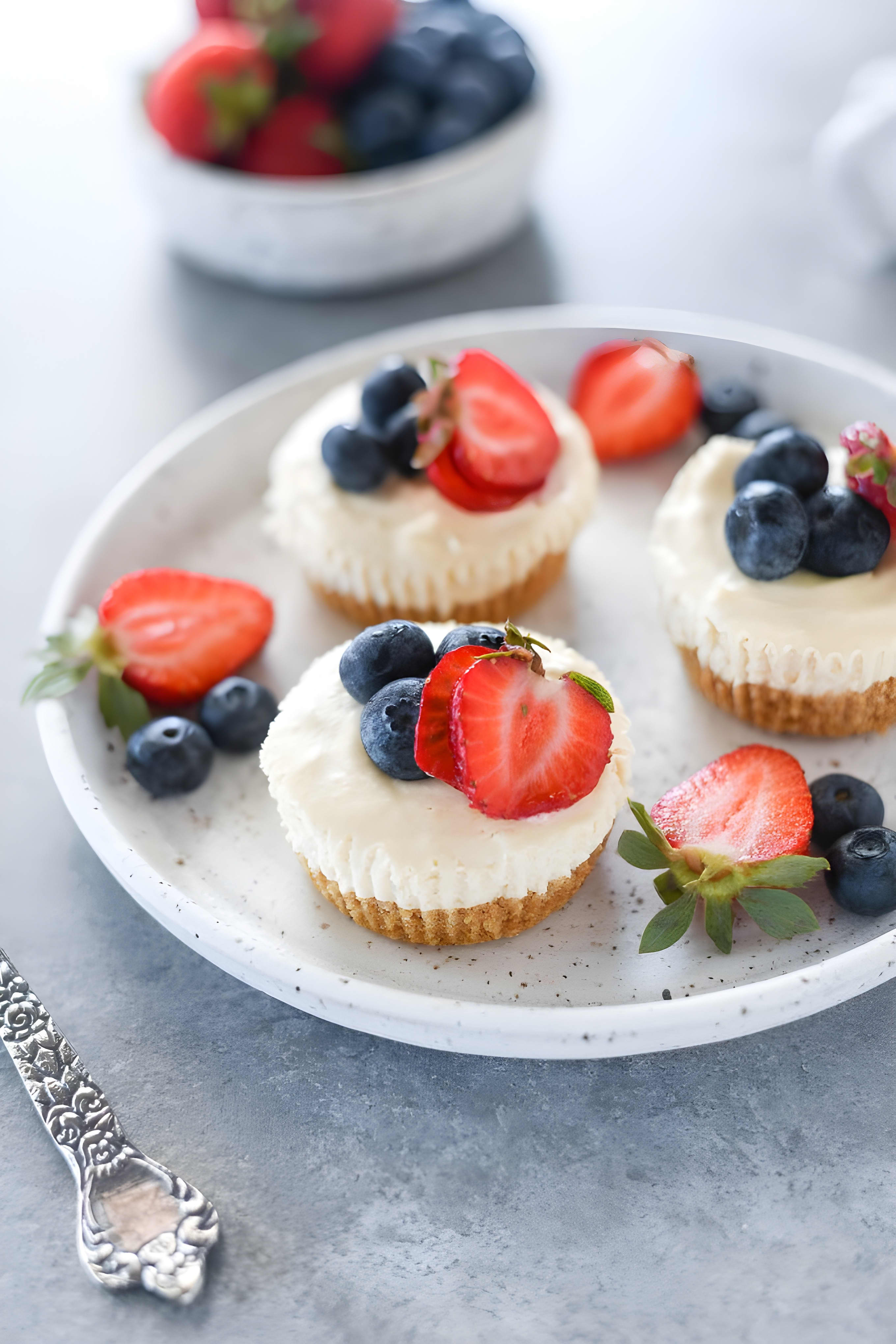 Mini No Bake Cheesecakes