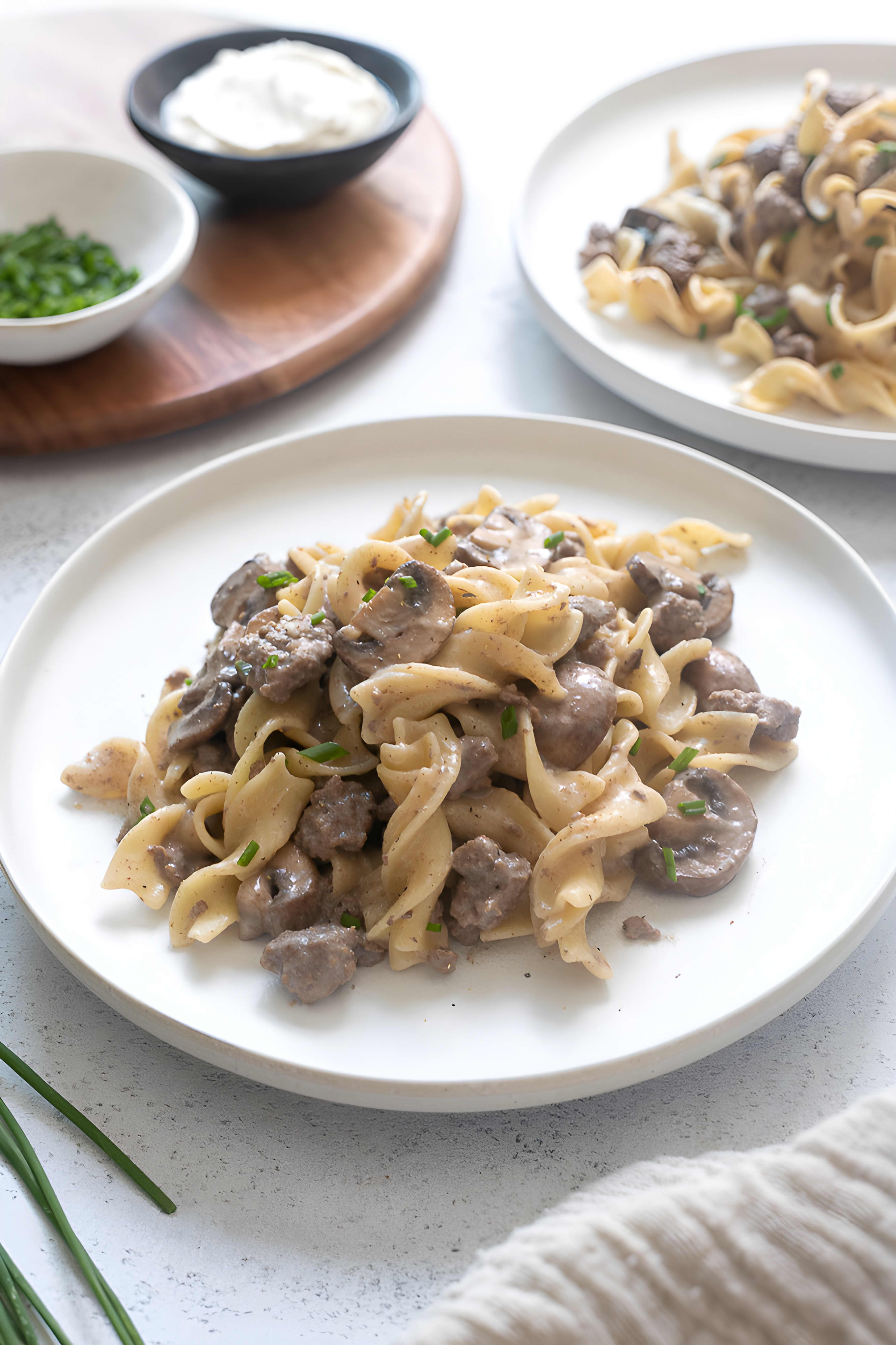 One Pot Ground Beef Stroganoff