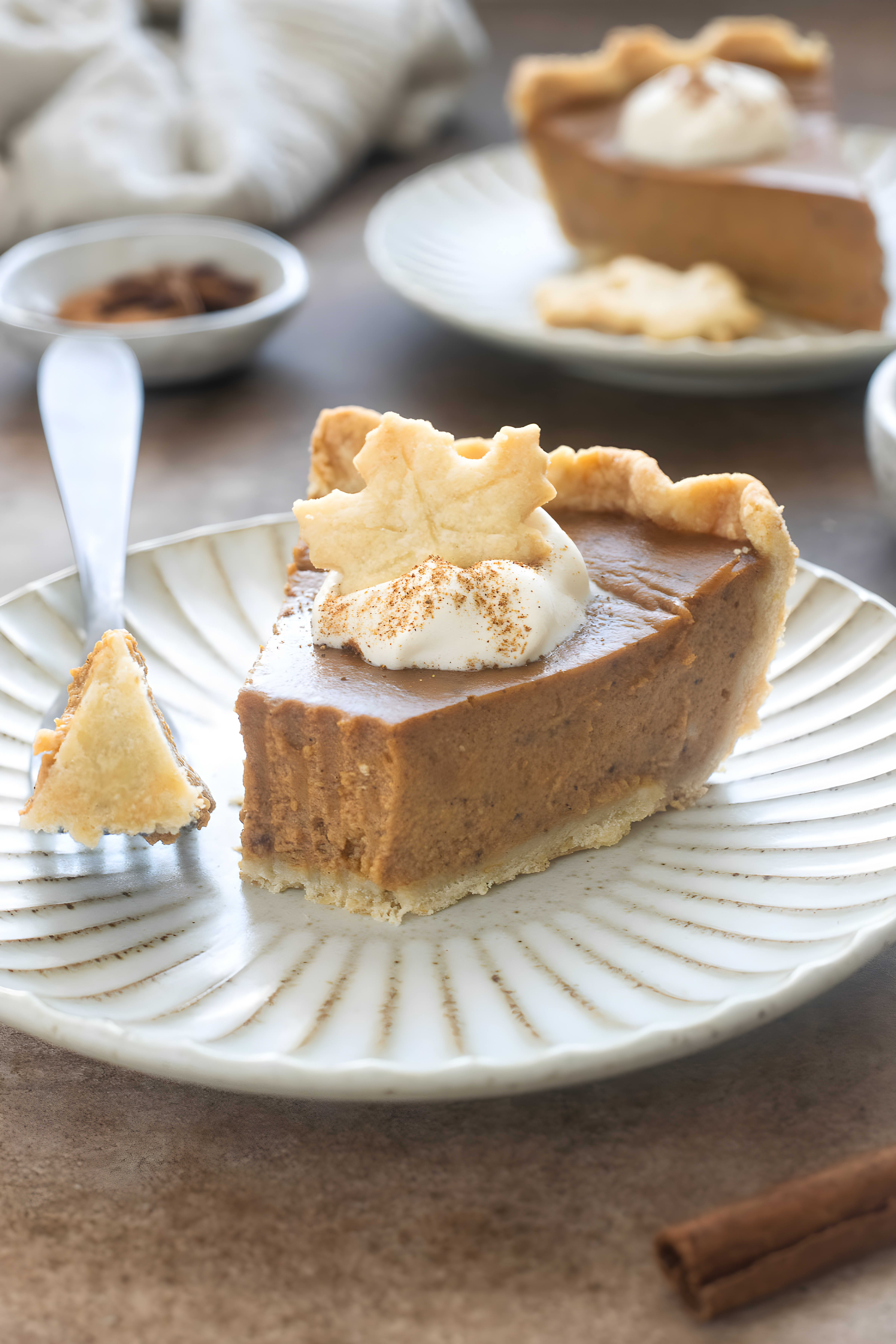 Spiced Chai Pumpkin Pie