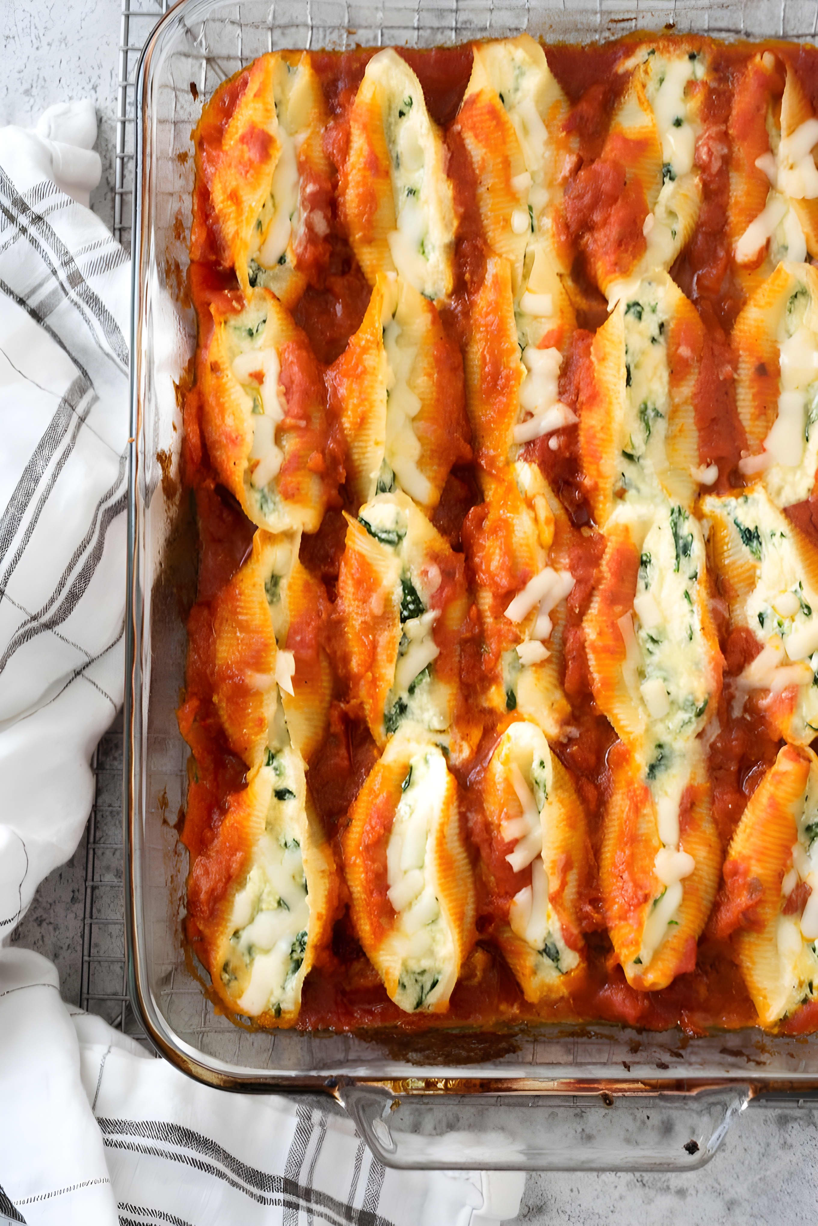 Spinach and Ricotta Stuffed Shells