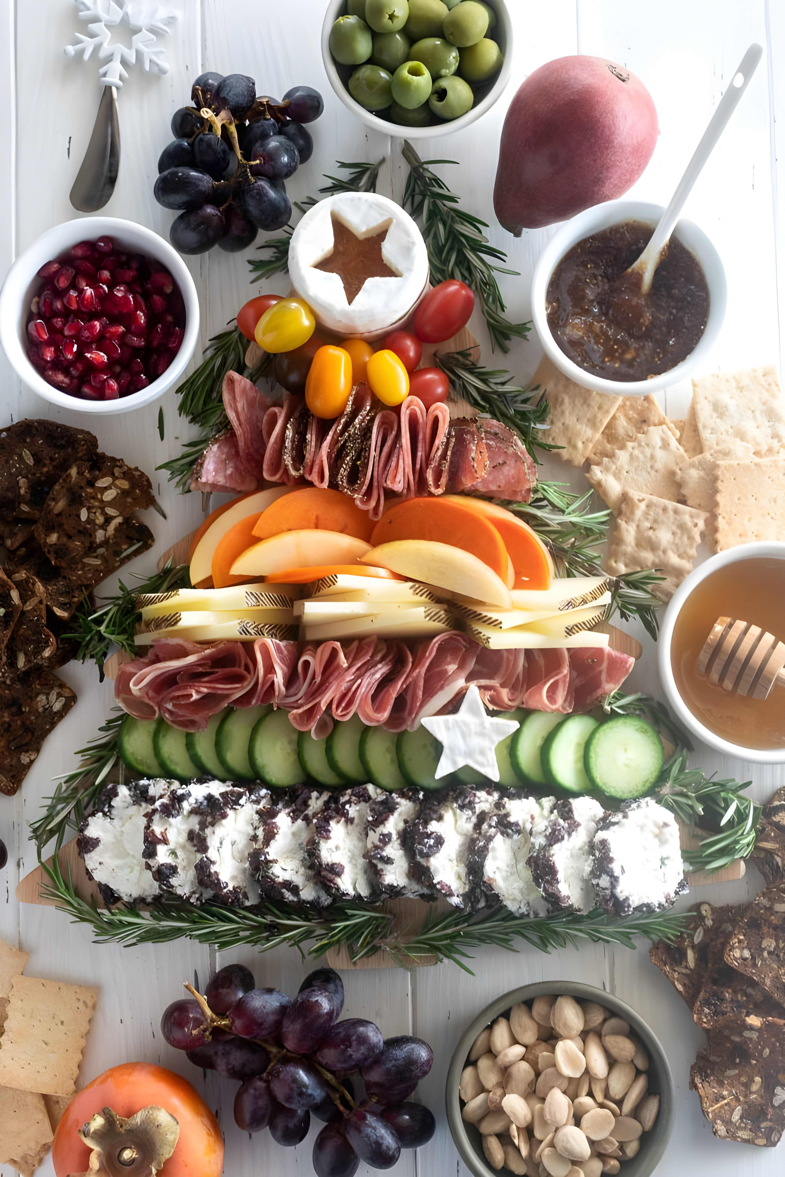 Christmas Tree Charcuterie Board cover