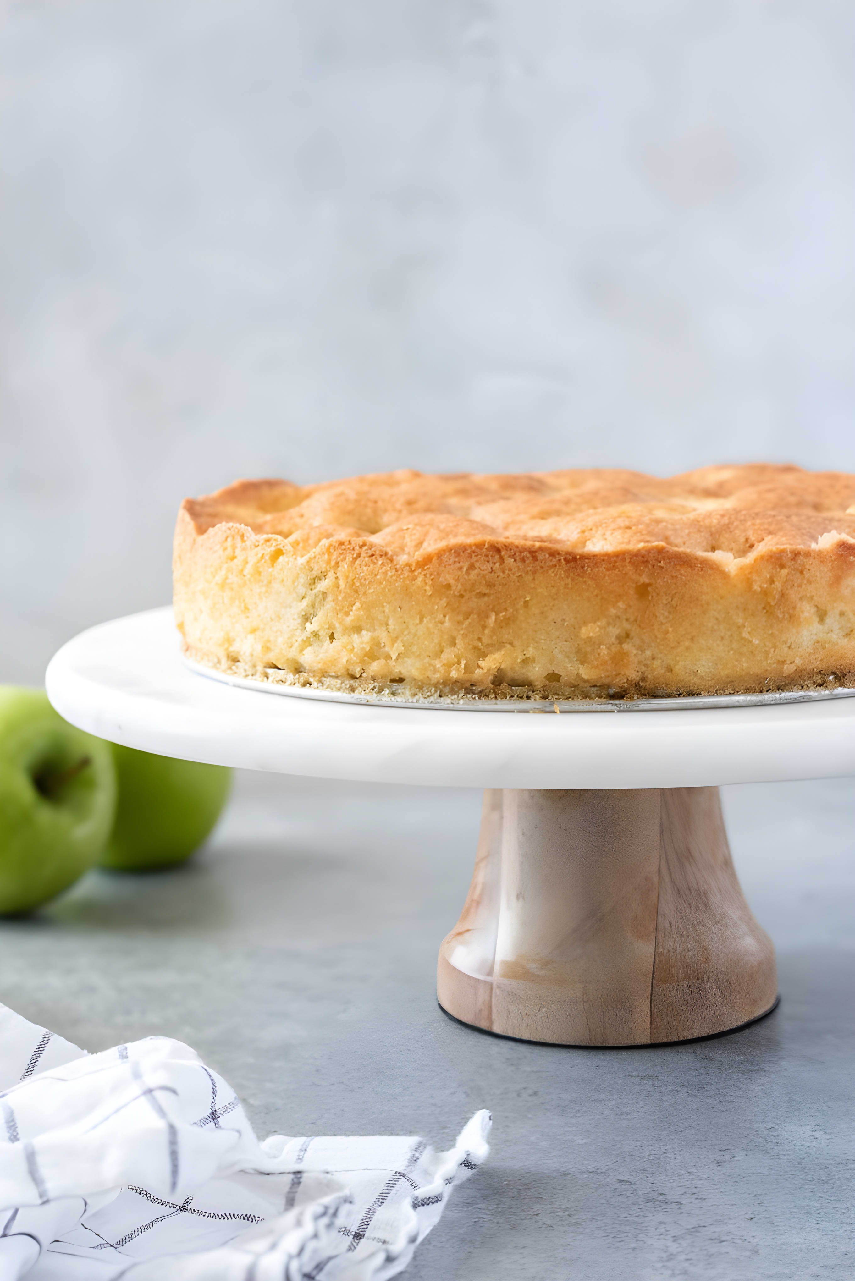 French Apple Cake