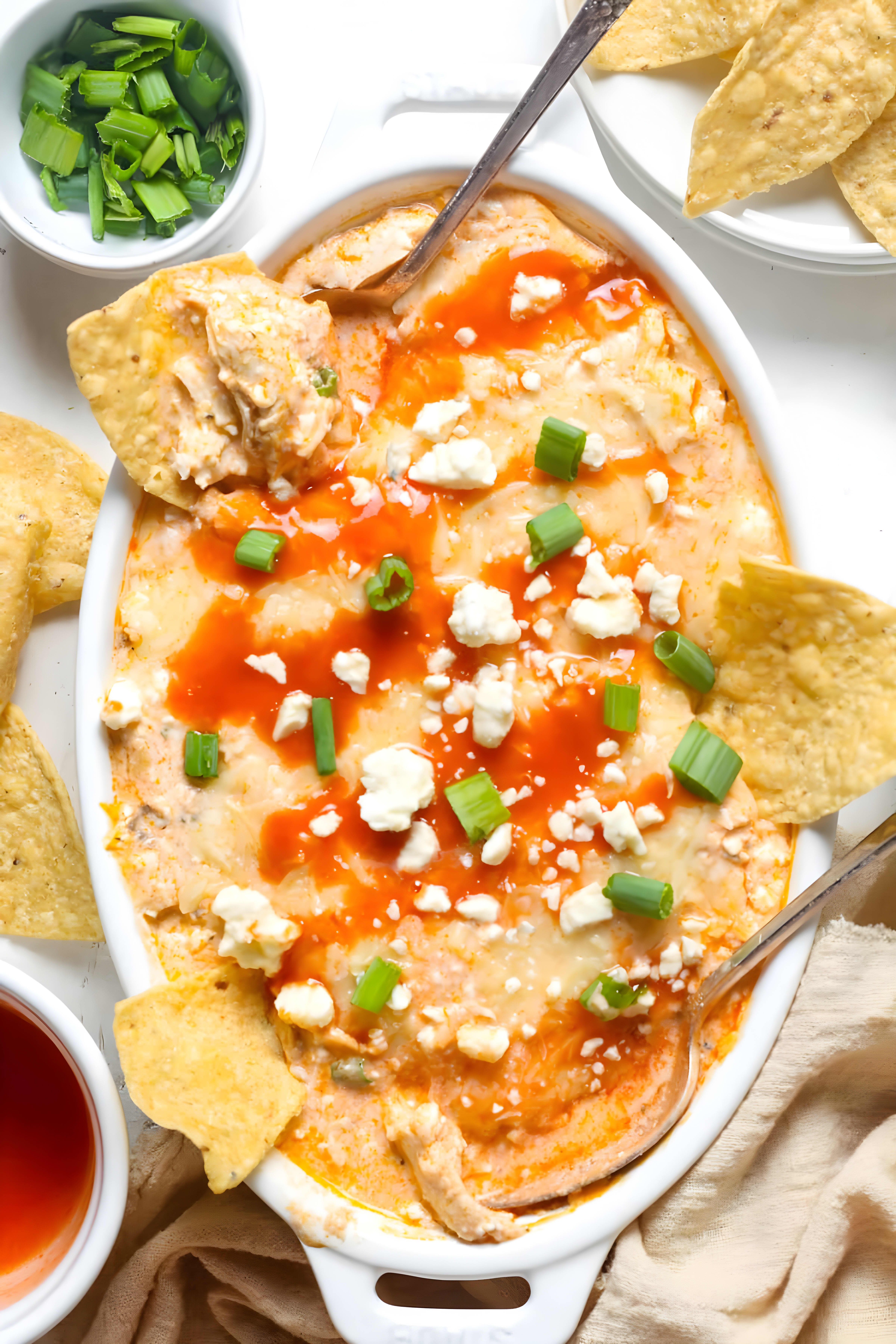 Healthy Buffalo Chicken Dip
