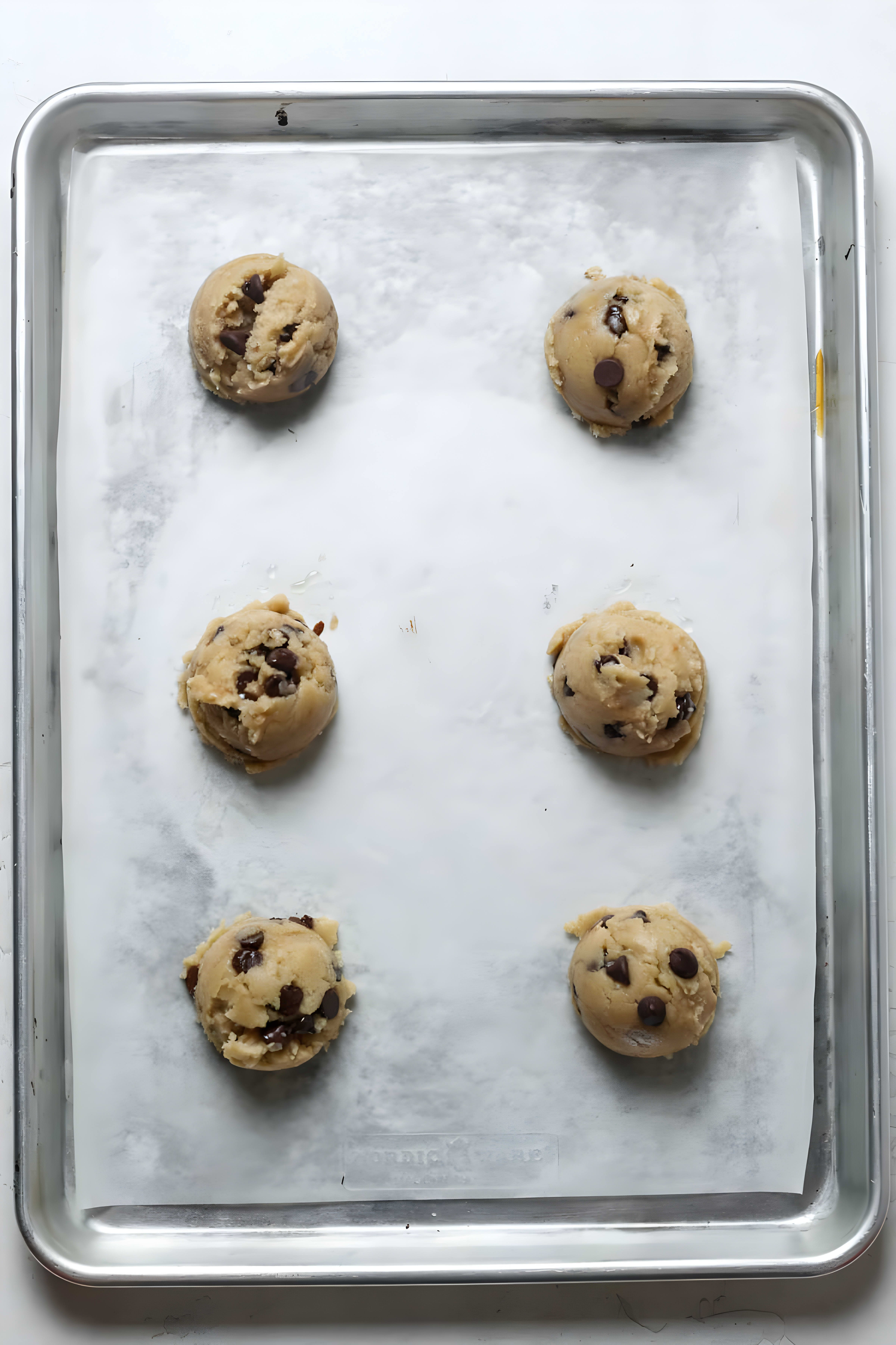 Vegan Chocolate Chip Cookies
