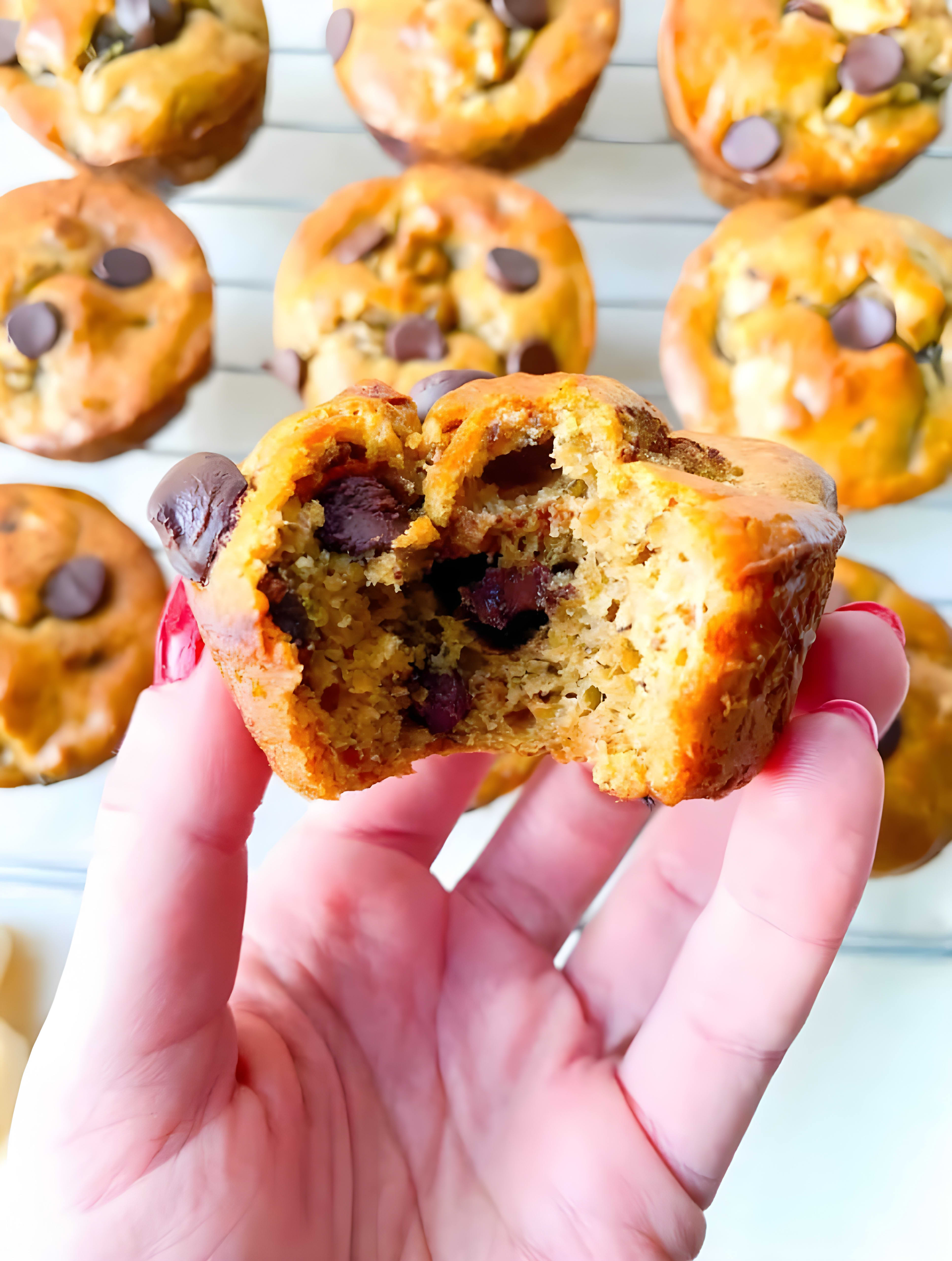 Flourless Banana Chocolate Chip Muffins