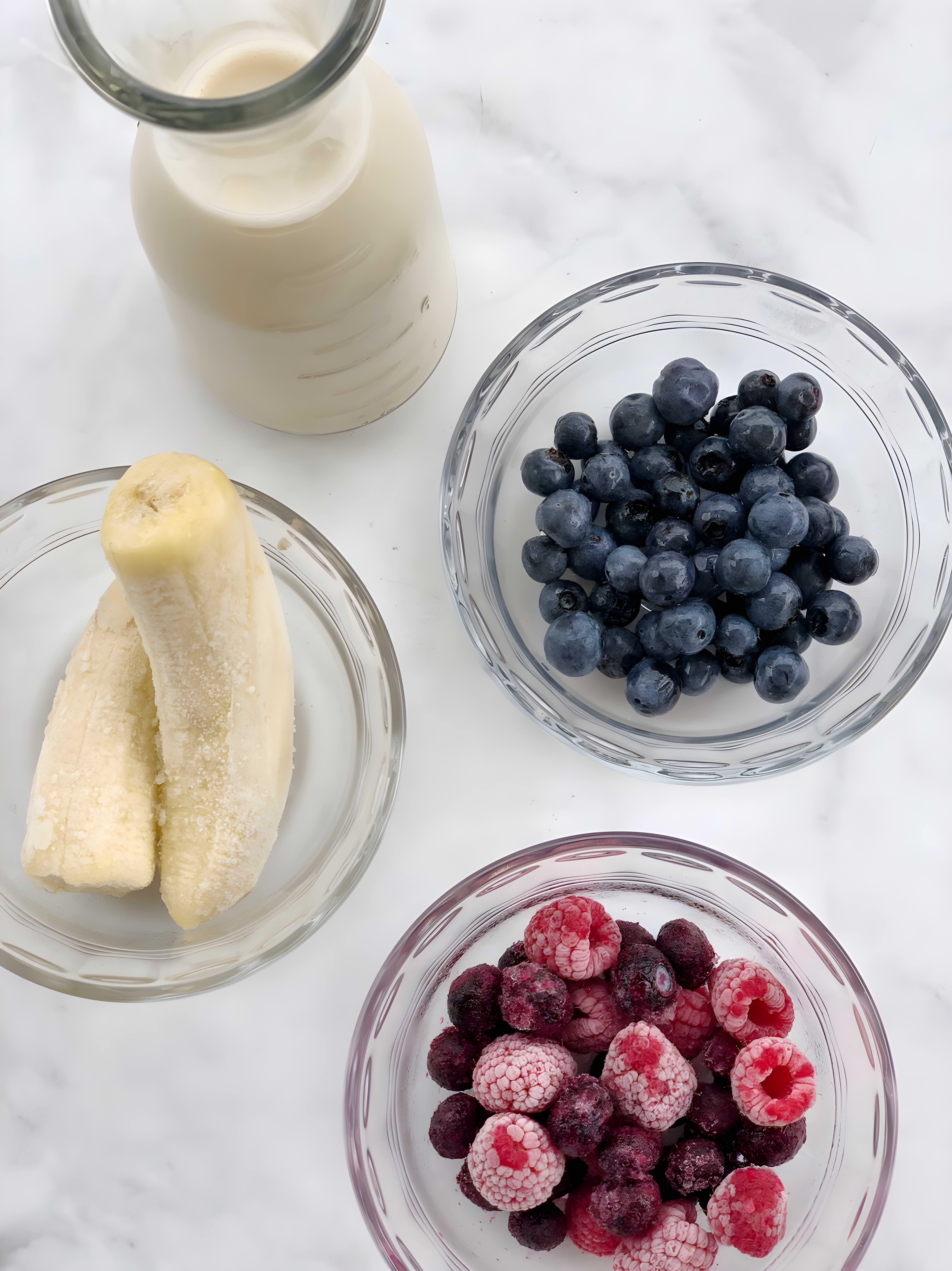Vegan Acai Bowl (Easy Homemade)