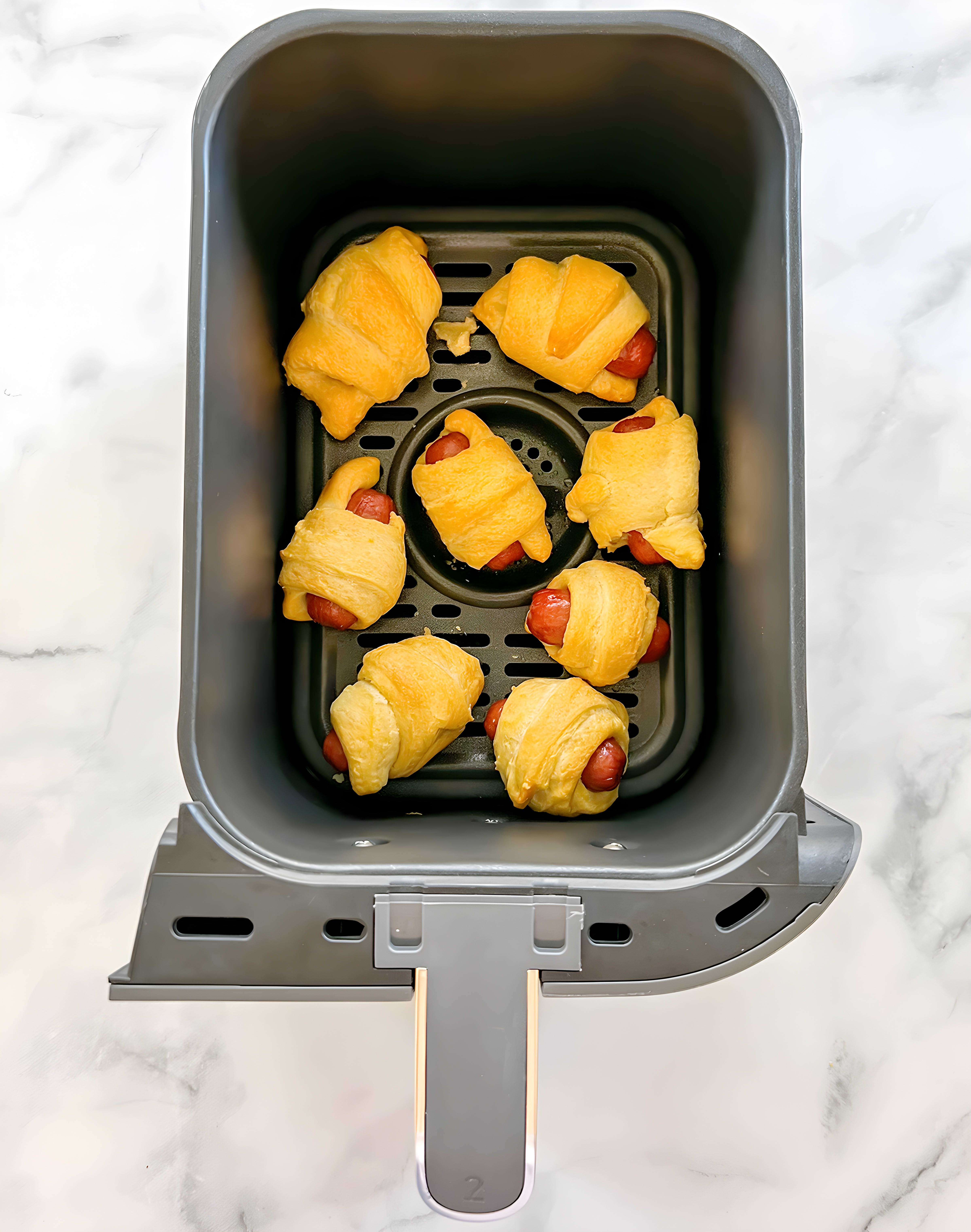Air Fryer Pigs in a Blanket
