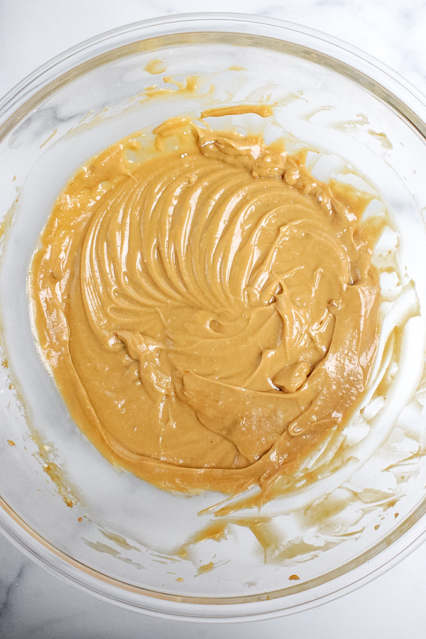 No-Bake Vegan Pistachio Cheesecake Cups