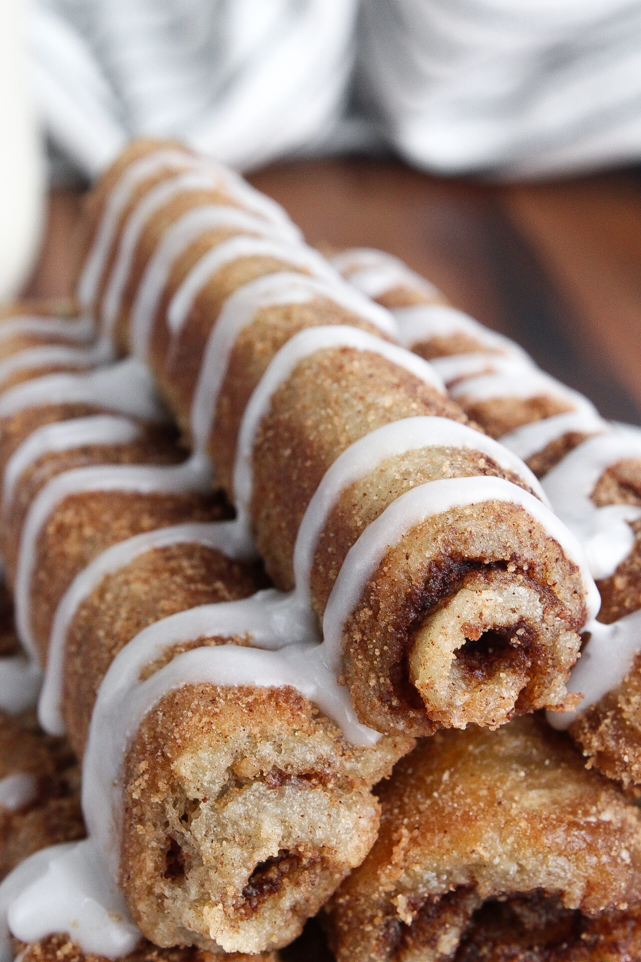 Vegan Cinnamon Roll French Toast Roll Ups
