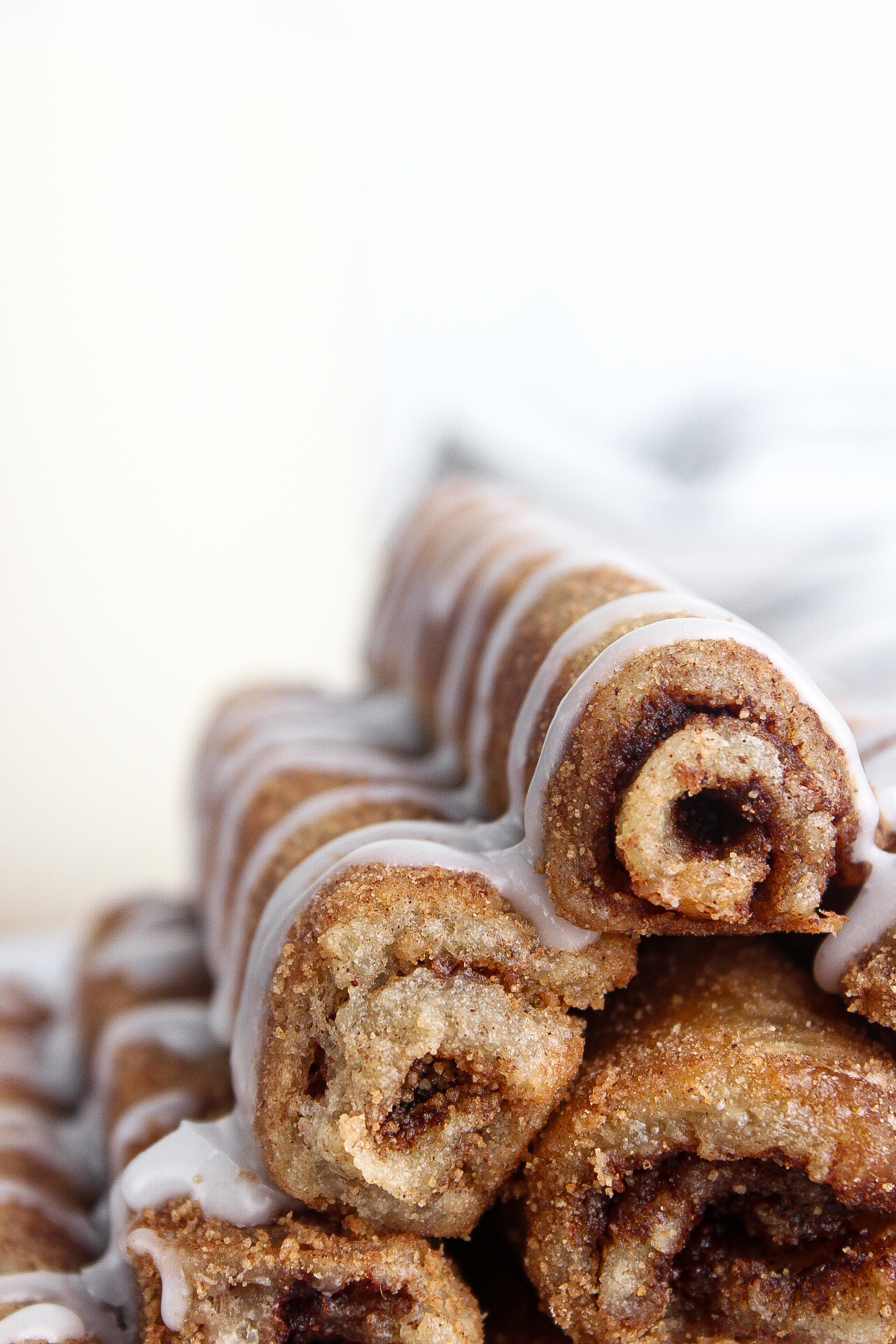 Vegan Cinnamon Roll French Toast Roll Ups