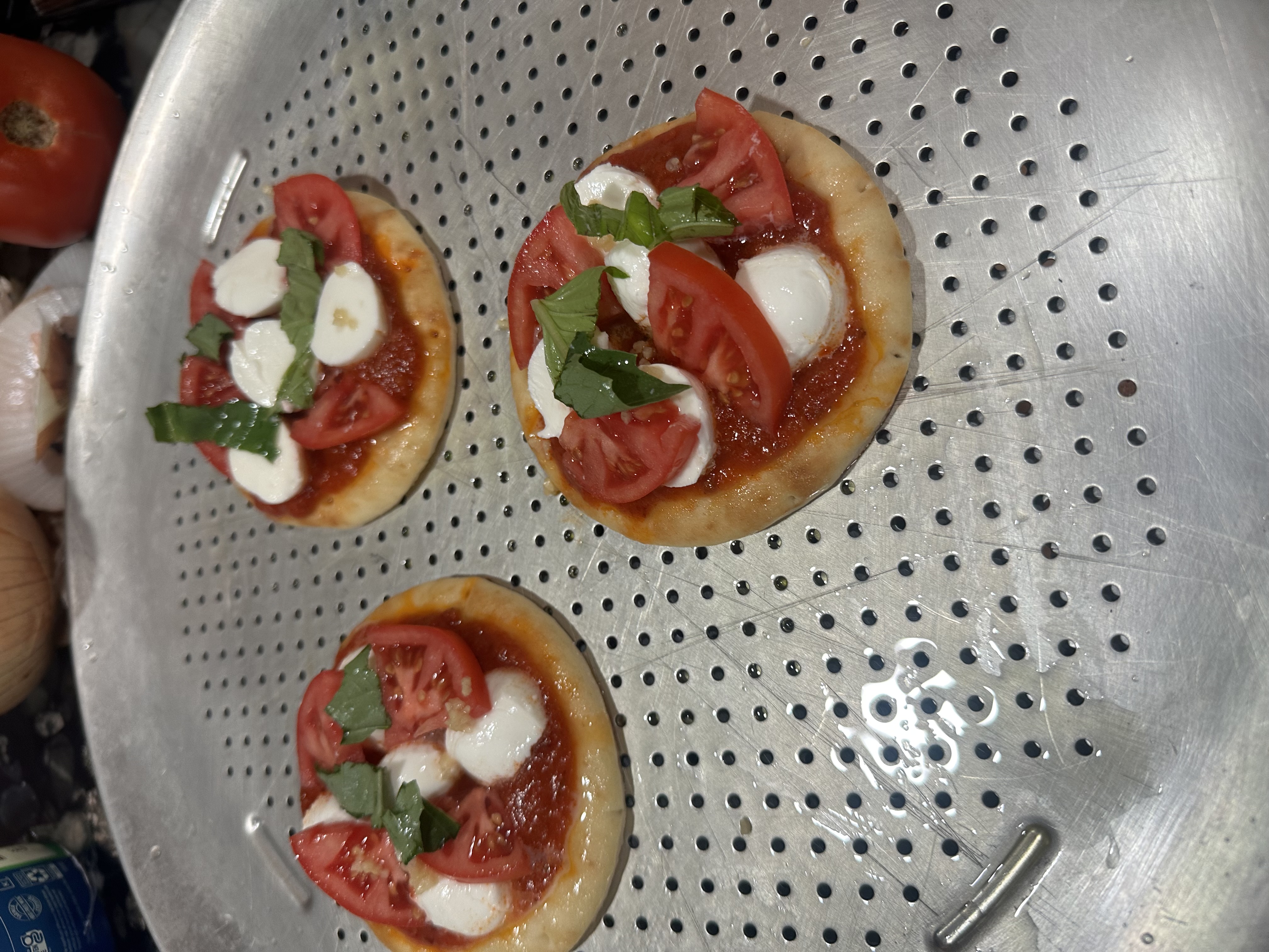 Quick Margherita Naan Pizzas review